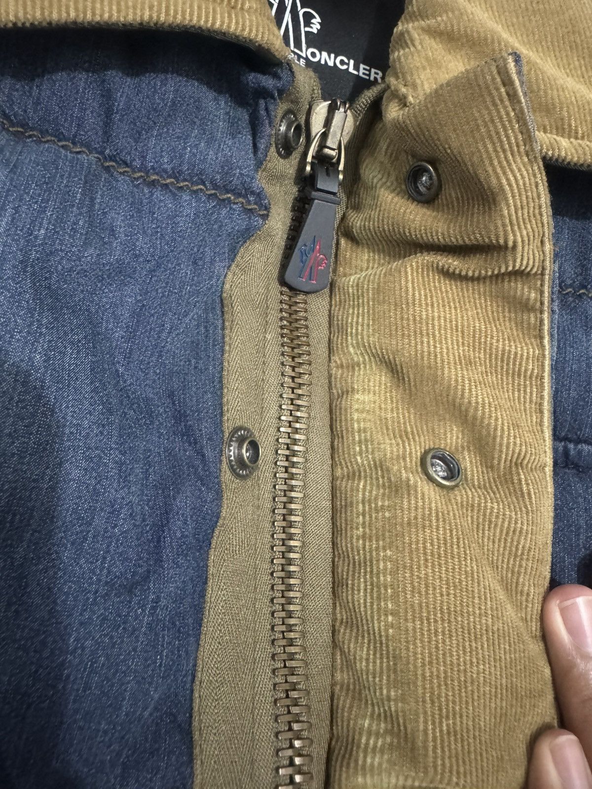 Moncler × Moncler Grenoble Moncler Grenoble Apres-Ski Puffer Corduroy Jacket Denim Blue Size US S / EU 44-46 / 1 - 22 Thumbnail
