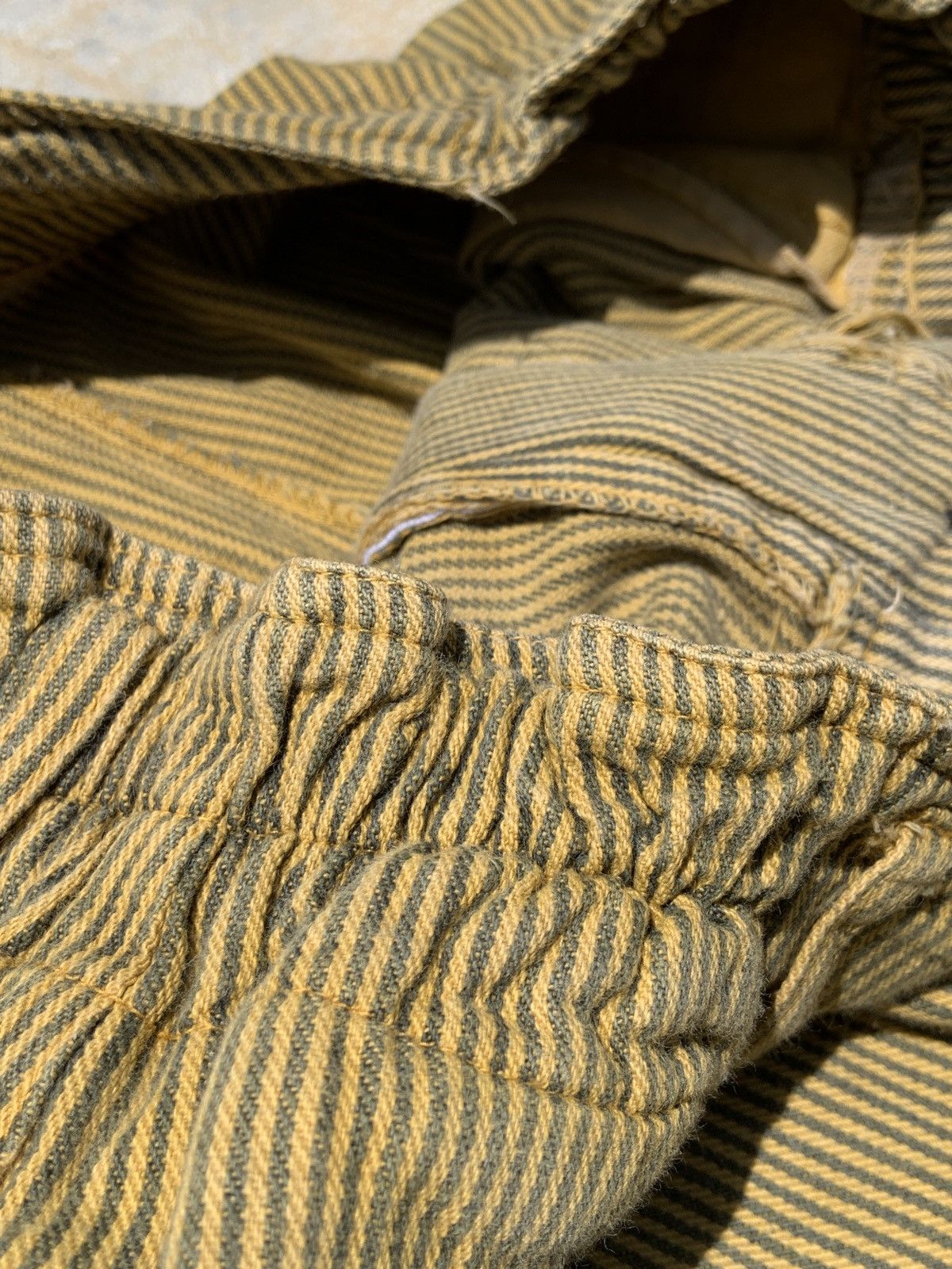 Japanese Brand × Vintage Vintage Elvis Japan Stripe Yellow Double Button Pants Size US 32 / EU 48 - 5 Thumbnail