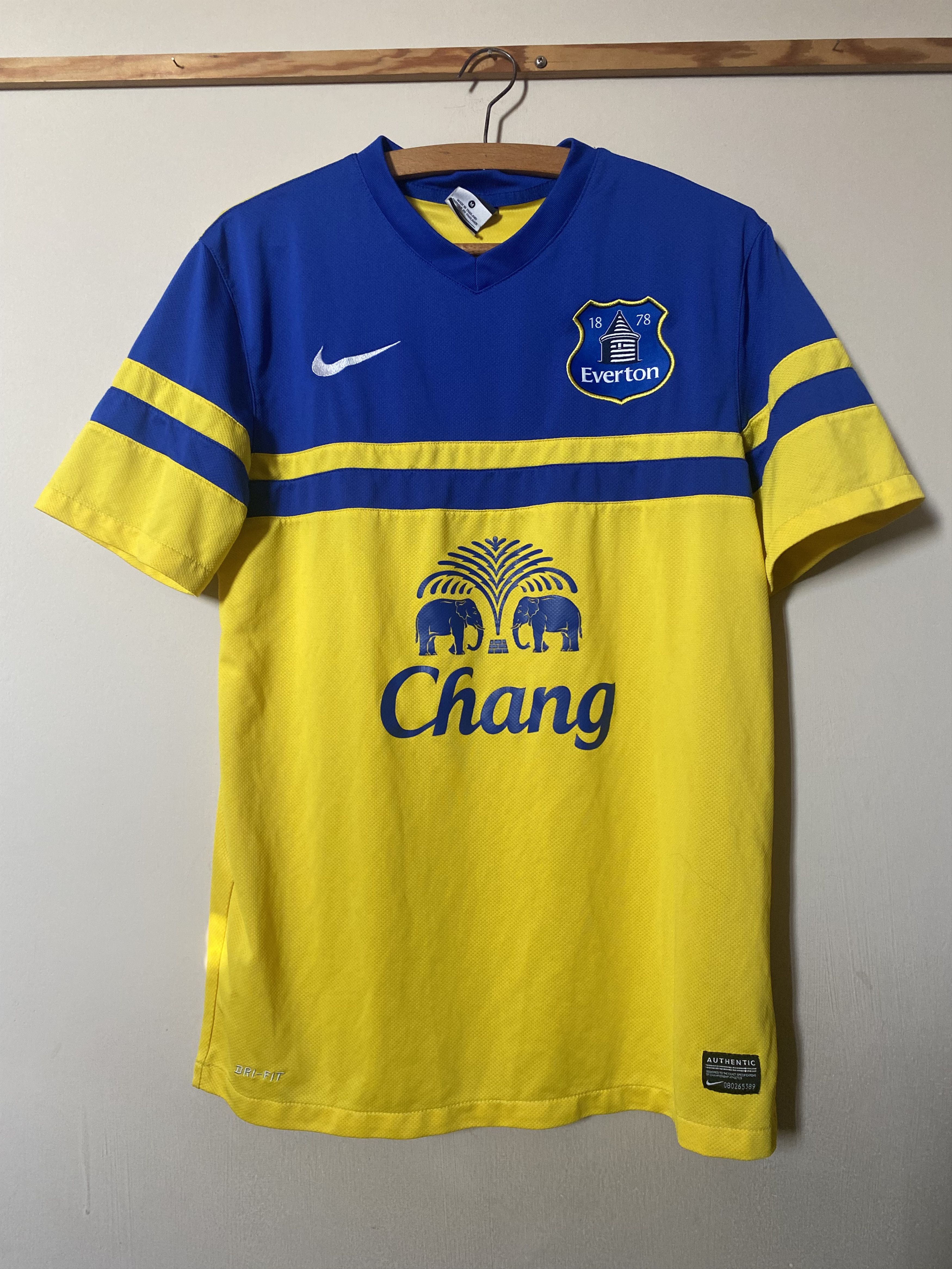 Nike EVERTON F.C. 2013 - 2014 - Nike - M - UNIQUE Size US M / EU 48-50 / 2 - 1 Thumbnail