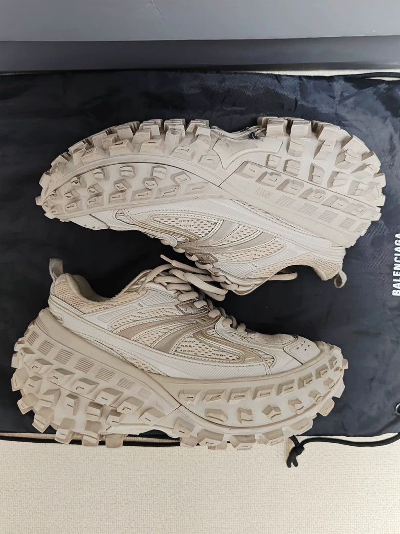 Balenciaga Balenciaga size 36 Tyre shown 2502-Nextarrow Size US 5 / EU 37 - 7 Thumbnail