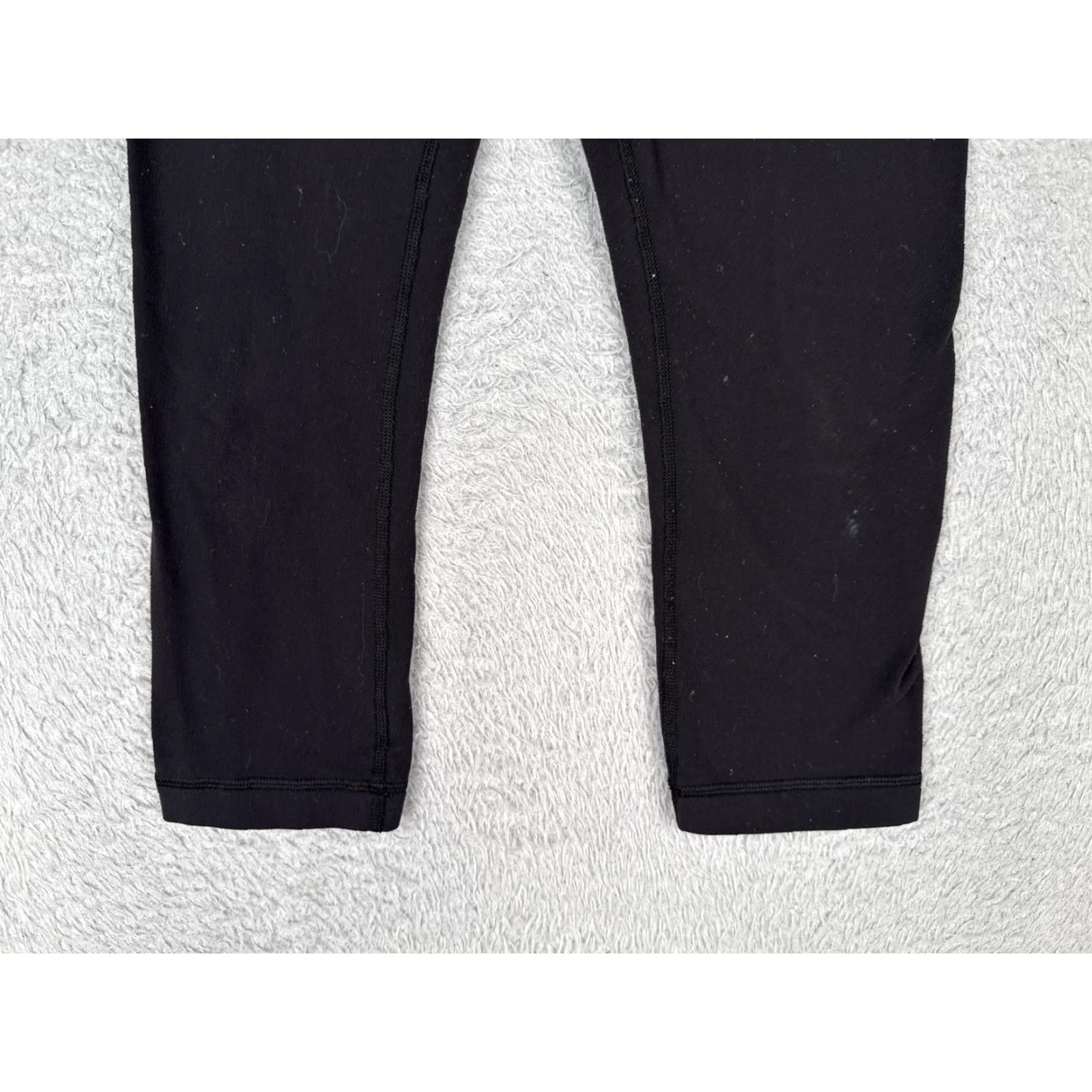 Lululemon Lululemon Leggings Womens 4 Black Capri Yoga Athletic Gym Workout READ Size 27" / US 4 / IT 40 - 2 Thumbnail