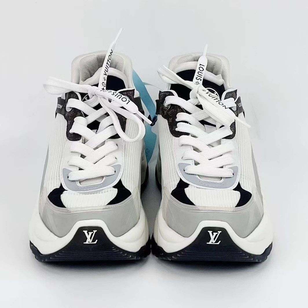 Louis Vuitton Louis Vuitton silver Runaway sneakers Size US 5.5 / IT 35.5 - 1 Thumbnail
