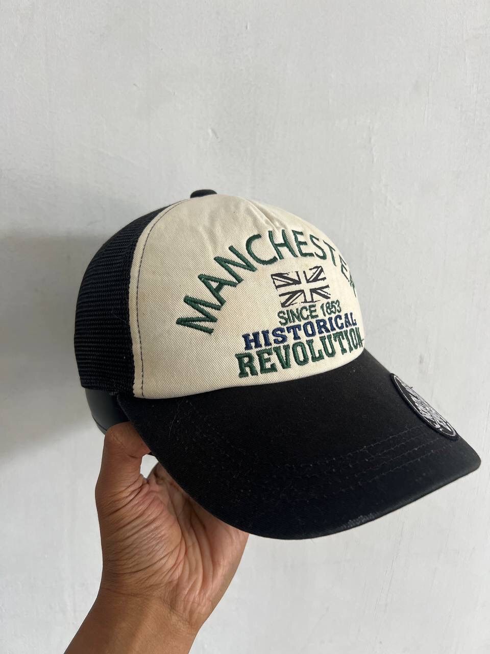 Hat Club Manchester Historical Revolution Anti Label Trucker Hat Size ONE SIZE - 1 Thumbnail