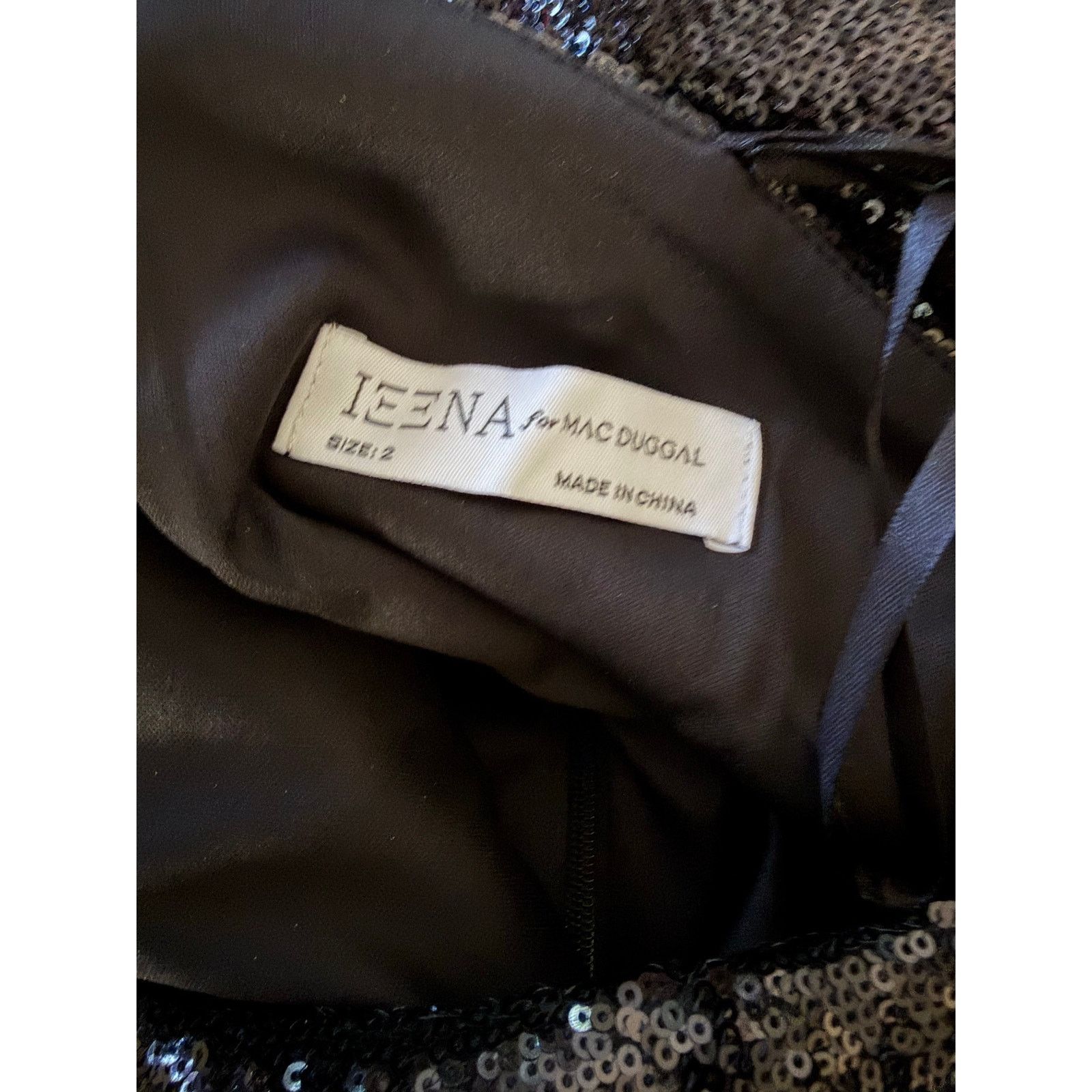 Mac Duggal Mac Duggal black sequined cocktail dress sz 2 26688 Size XS / US 0-2 / IT 36-38 - 8 Thumbnail