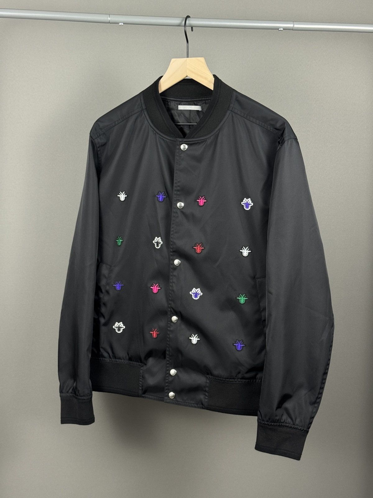 Dior DIORHomme Bee Embroidered Jacket For Men Black Size US M / EU 48-50 / 2 - 2 Thumbnail