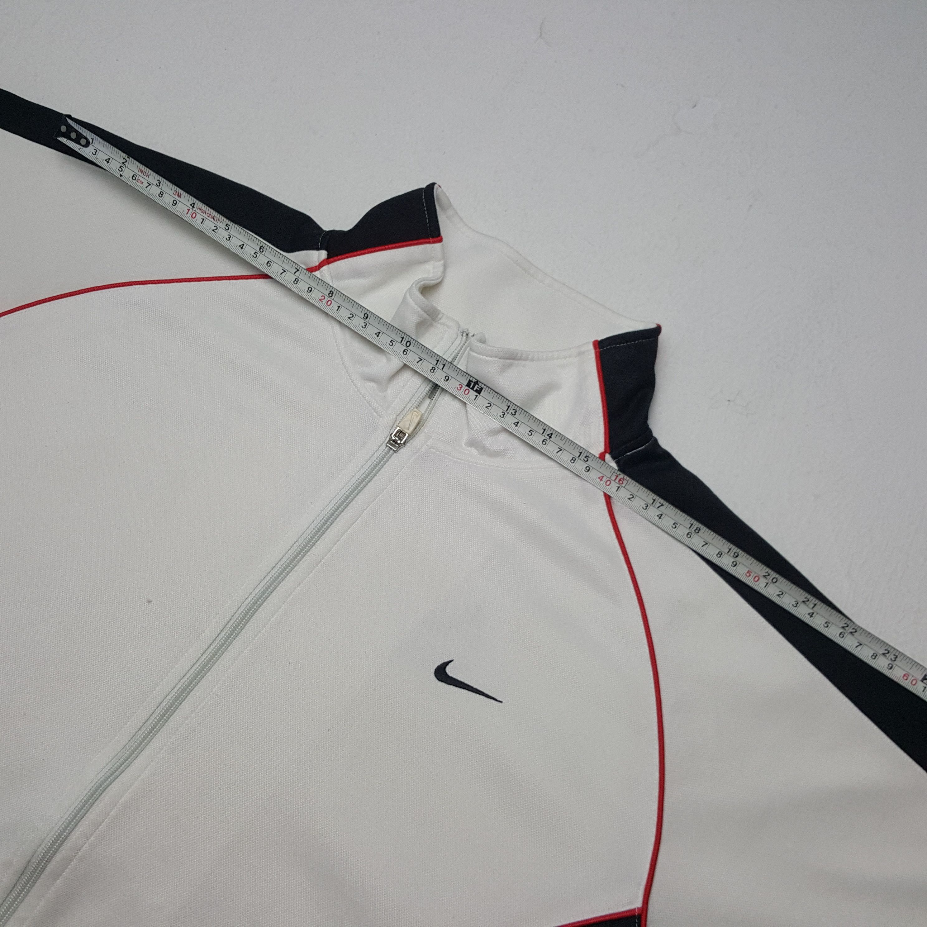 Nike × Vintage Vintage Nike Sports Style Center Swoosh Jacket Size US L / EU 52-54 / 3 - 6 Thumbnail