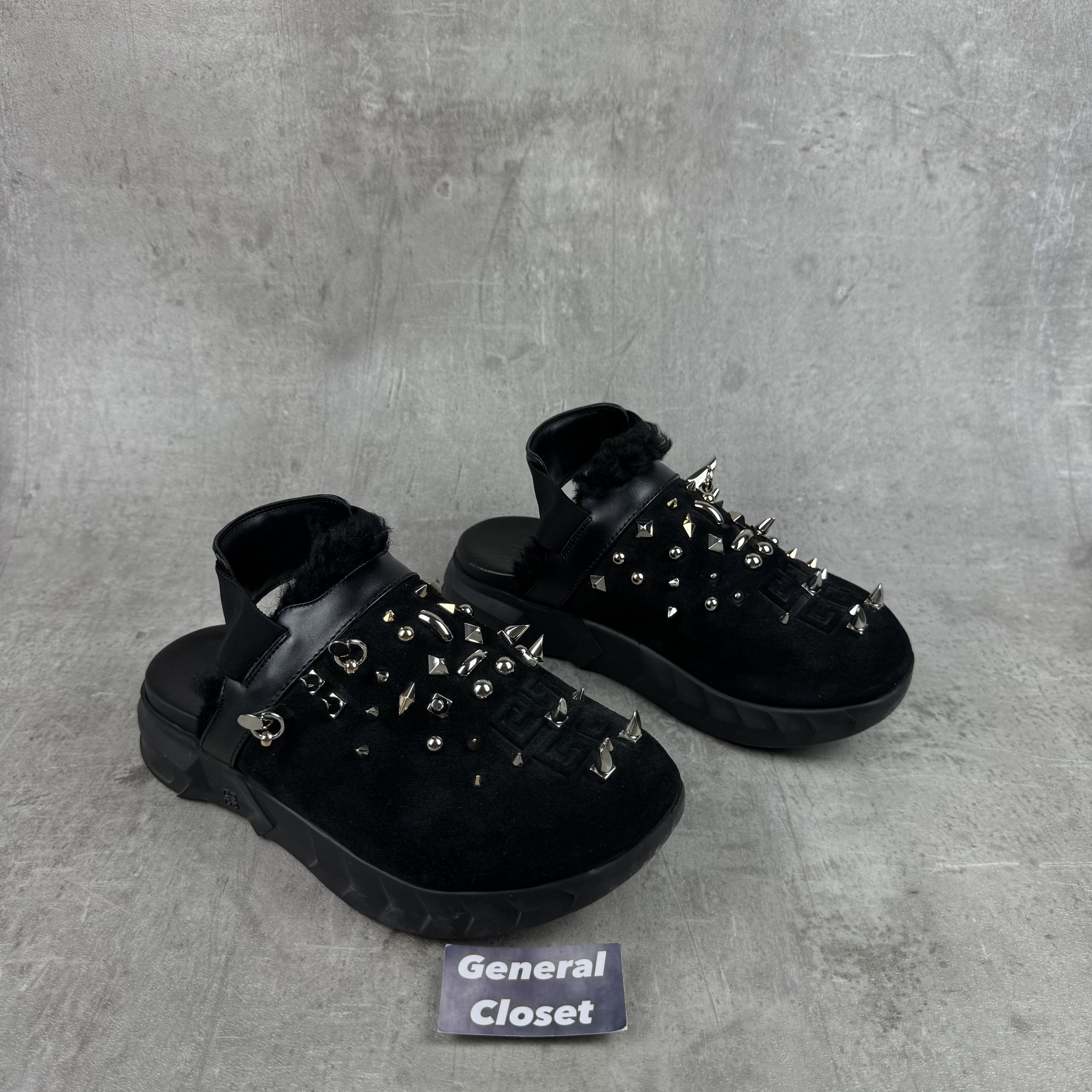 Givenchy GIVENCHY Marshmallow Spiked Shearling Slingback Clogs Mules Size US 7 / EU 40 - 2 Thumbnail