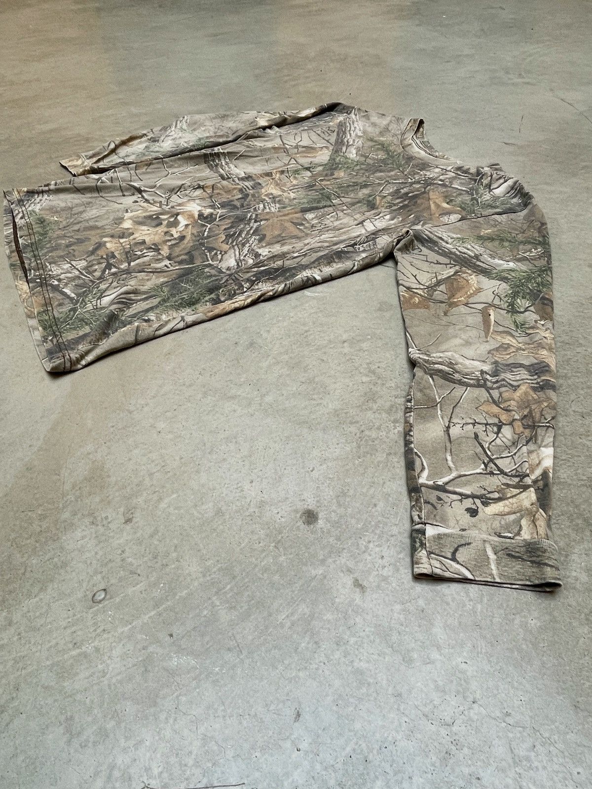 Realtree Vintage Realtree Camo Longsleeve Hunting Gorpcore Fade Size US L / EU 52-54 / 3 - 6 Thumbnail