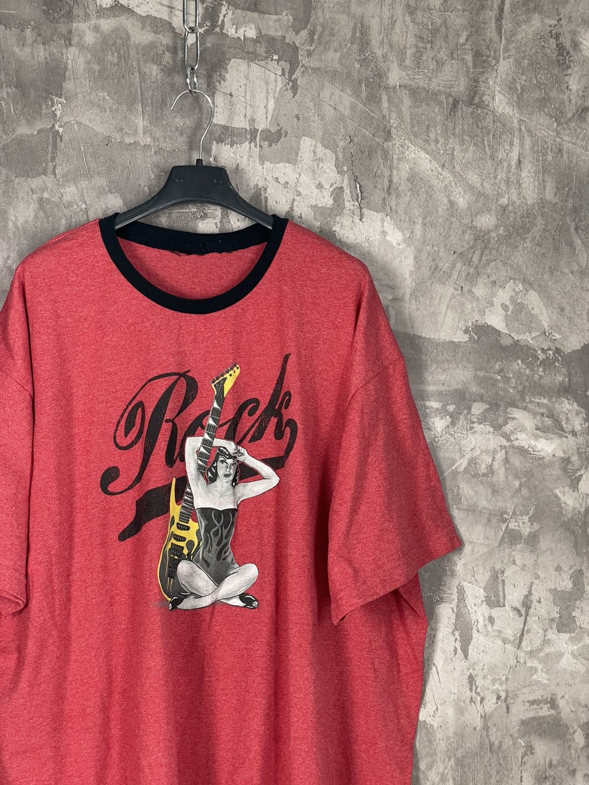 Band Tees Rock Band Sexy Girl Logo Avant Garde T shirt Size US L / EU 52-54 / 3 - 4 Thumbnail