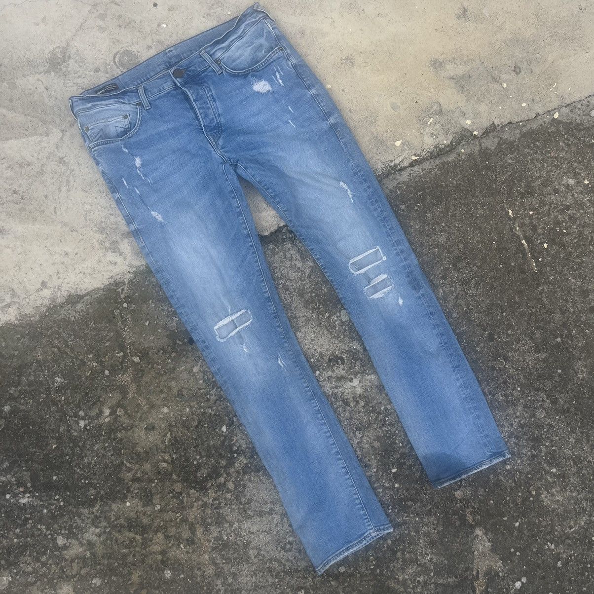 True Religion × Vintage Y2K/2000s Thrashed True Religion Mall Goth Denim Jeans! Size US 34 / EU 50 - 3 Thumbnail