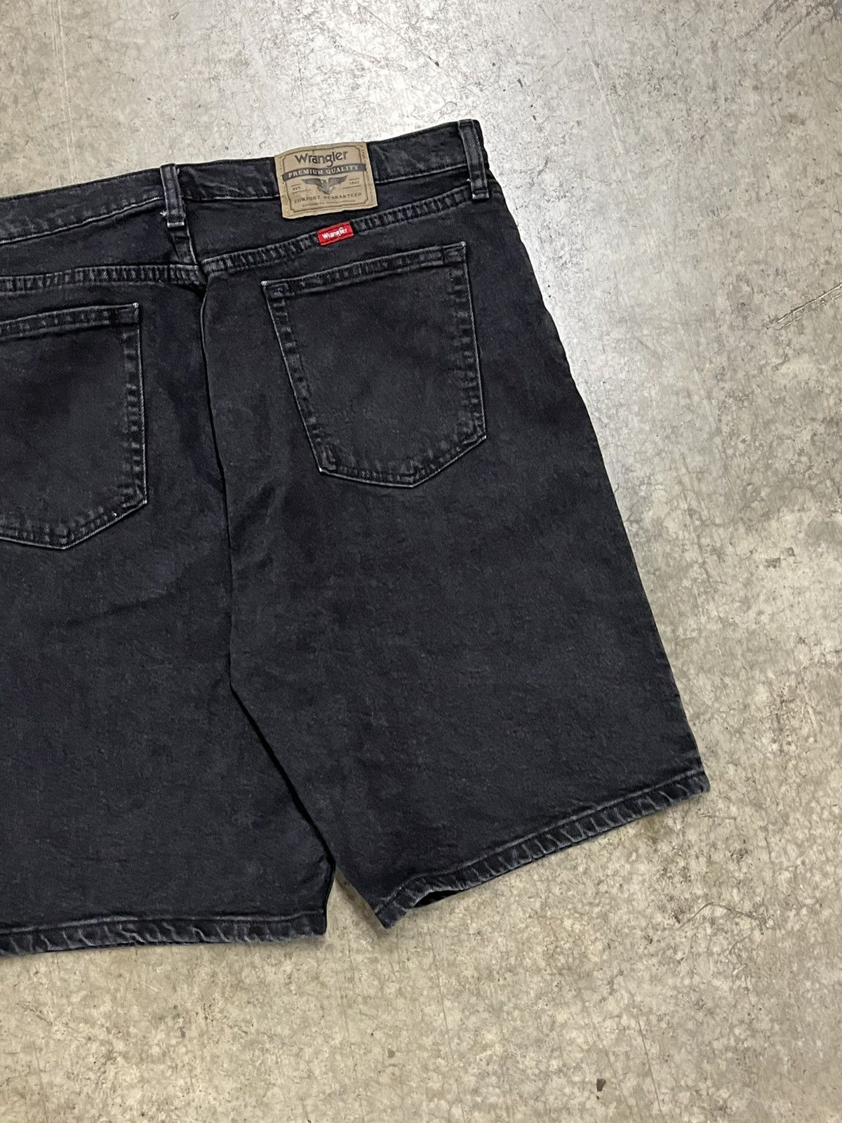 Vintage Y2K jorts baggy fit black skater streetwear hype rare Size US 34 / EU 50 - 4 Thumbnail