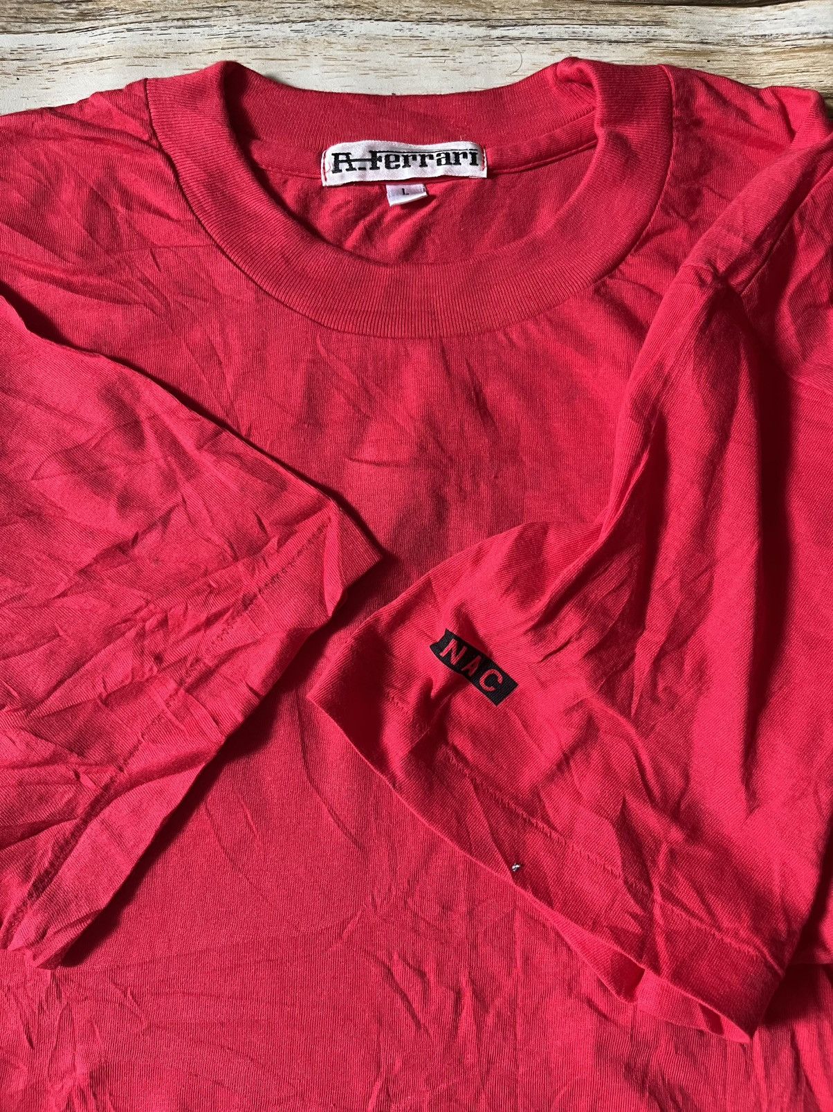Vintage Vintage 90/00s Red Ferrari tee yellow and black logo graphic Size US M / EU 48-50 / 2 - 5 Thumbnail