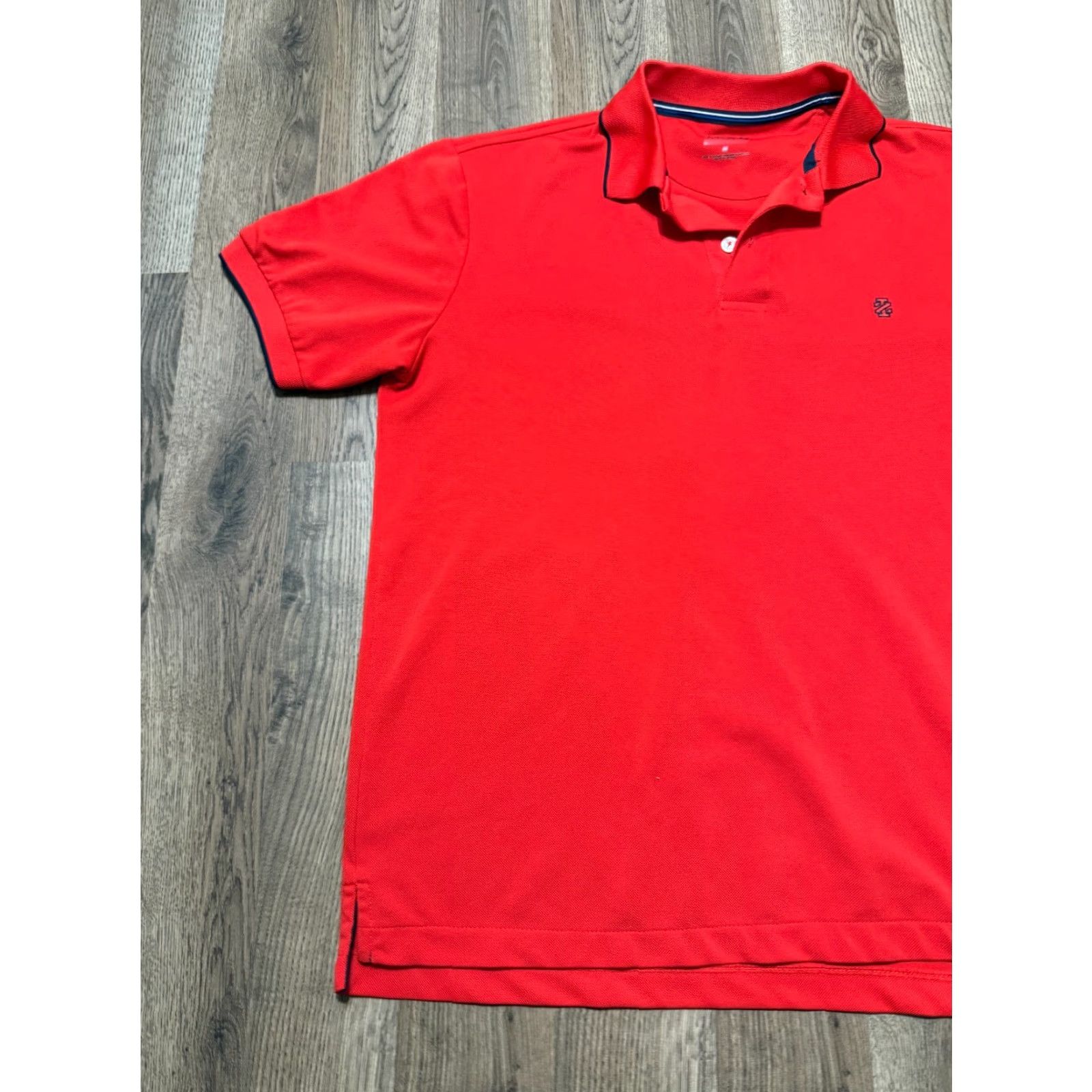 Izod IZOD Shirt Polo Shirt, Men's Medium Red Short Sleeve, Logo, Casual Golf, Regular, Polyester, IZOD Size US M / EU 48-50 / 2 - 4 Thumbnail