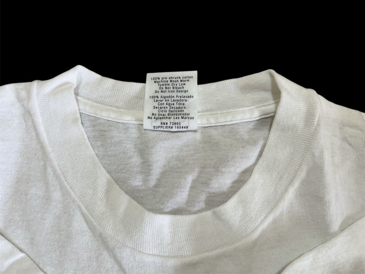 Band Tees × Nirvana × Vintage Vintage 90s Nirvana Nevermind Tee Size US M / EU 48-50 / 2 - 6 Thumbnail