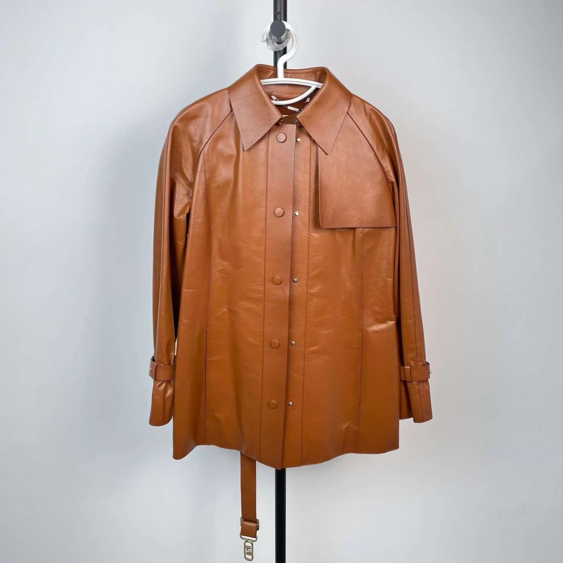 Fendi Fendi camel 36 new with tags jacket Size XS / US 0-2 / IT 36-38 - 1 Thumbnail