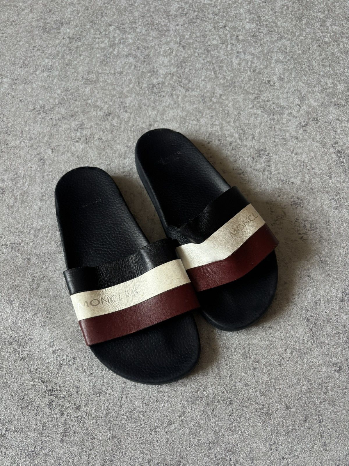 Designer × Moncler MONCLER SLIDES Size US 8 / EU 41 - 1 Thumbnail