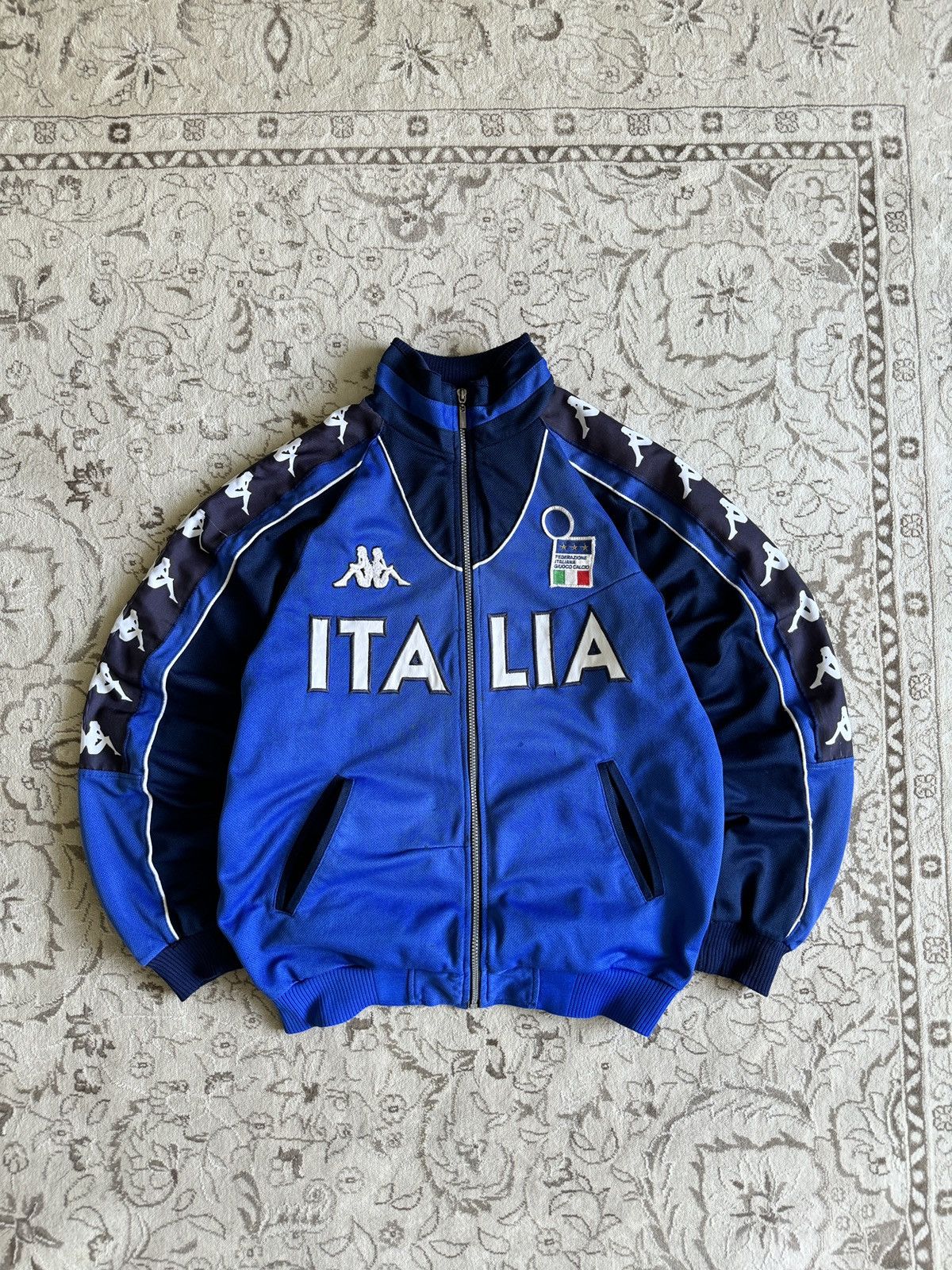 トップス archive Italy track jacket y2k vintage y2k italia track jacket 🇮🇹 similar to an | Depop