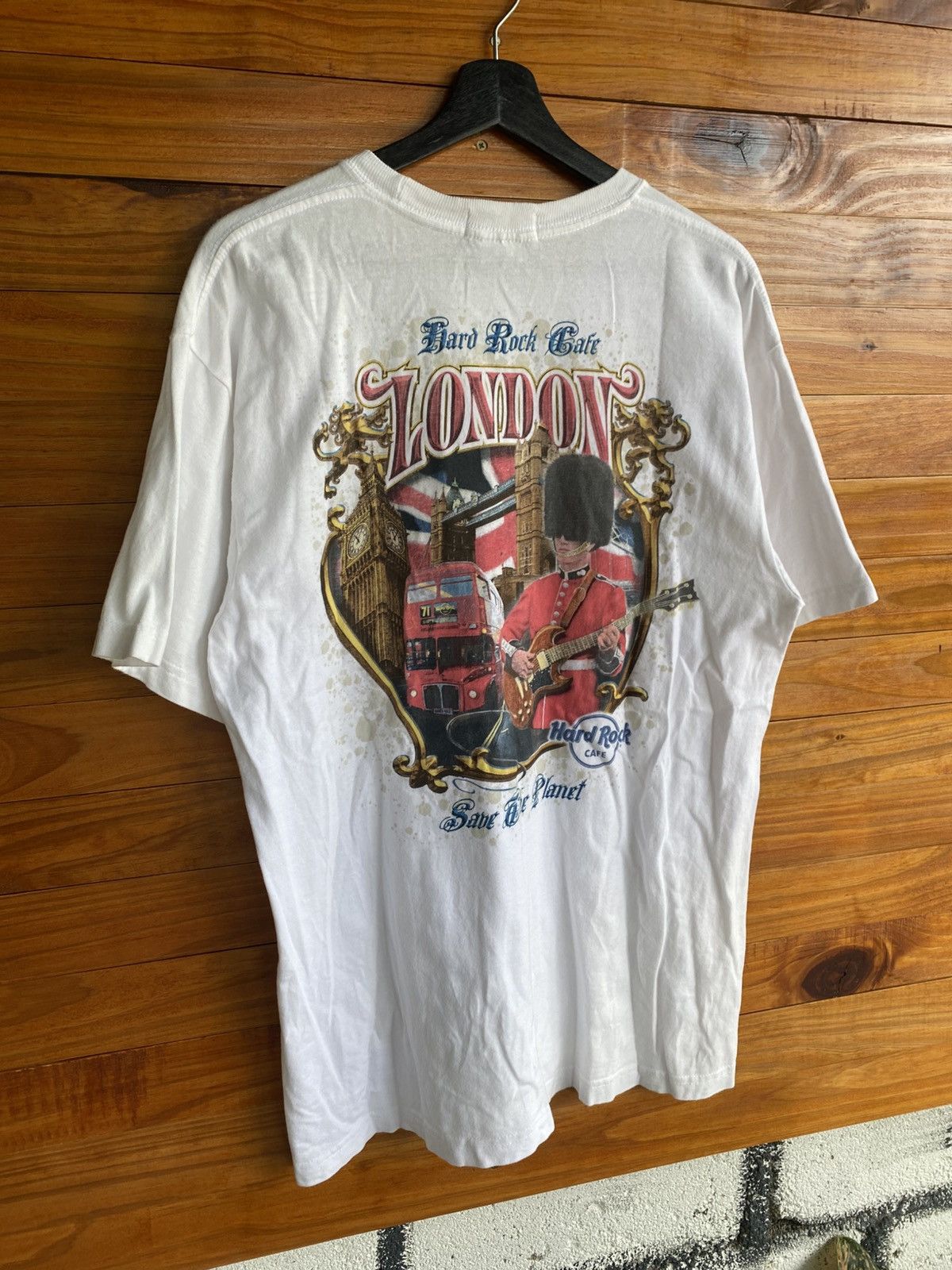 Hard Rock Cafe Vintage Hard Rock Cafe London Graphic Tee 90s White T-Shirt Size US L / EU 52-54 / 3 - 5 Thumbnail