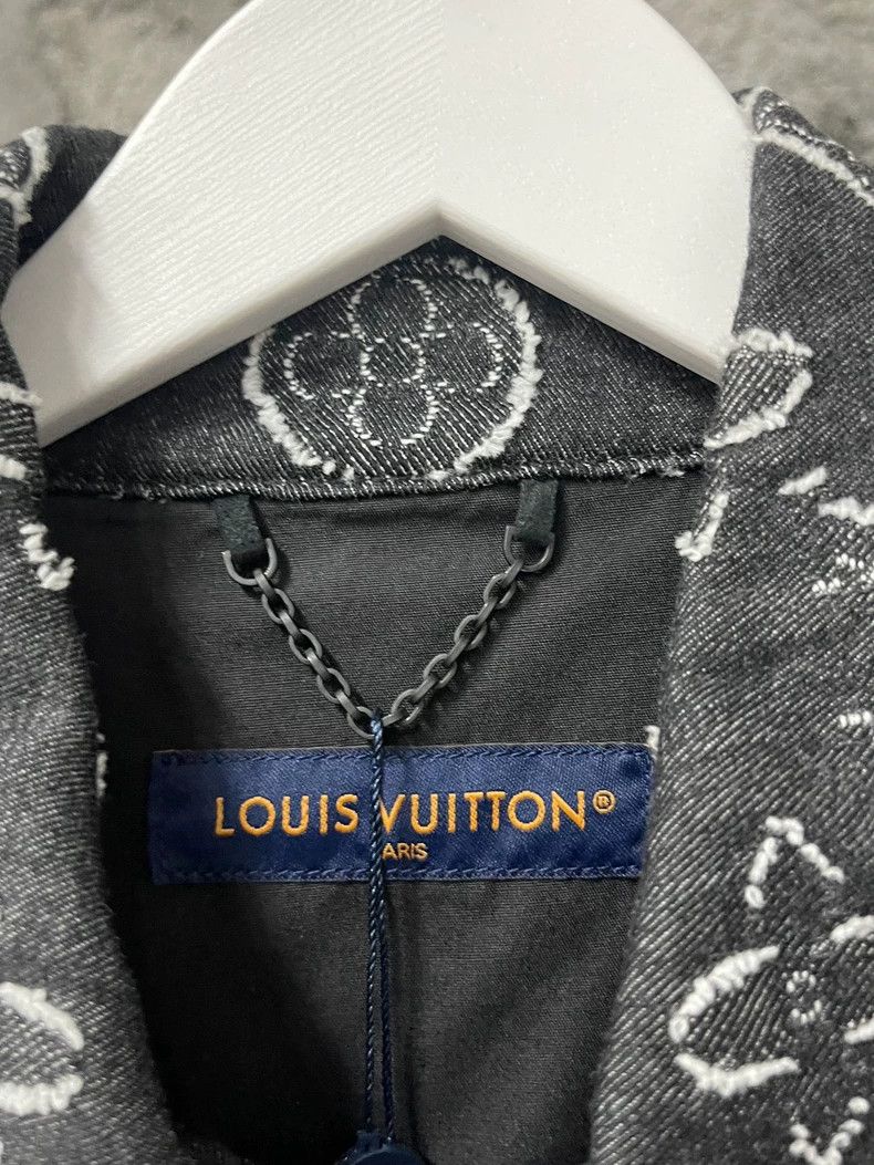 Louis Vuitton Louis Vuitton Floral with short sleeves denim jacket Size US M / EU 48-50 / 2 - 5 Thumbnail