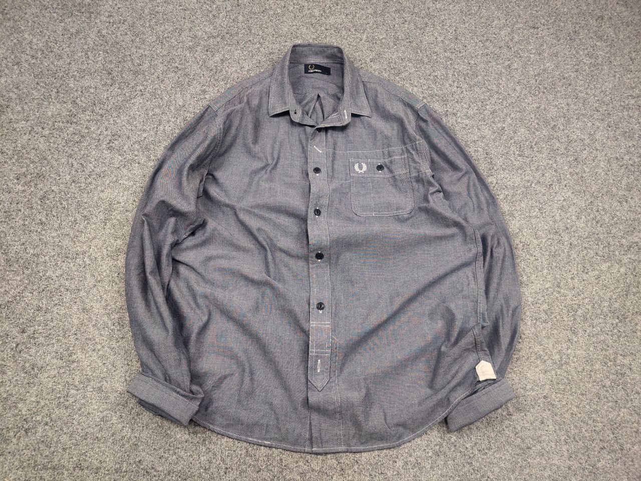 Fred Perry Fred Perry Logo Long sleeve button blue classic fit shirt Size US L / EU 52-54 / 3 - 3 Thumbnail