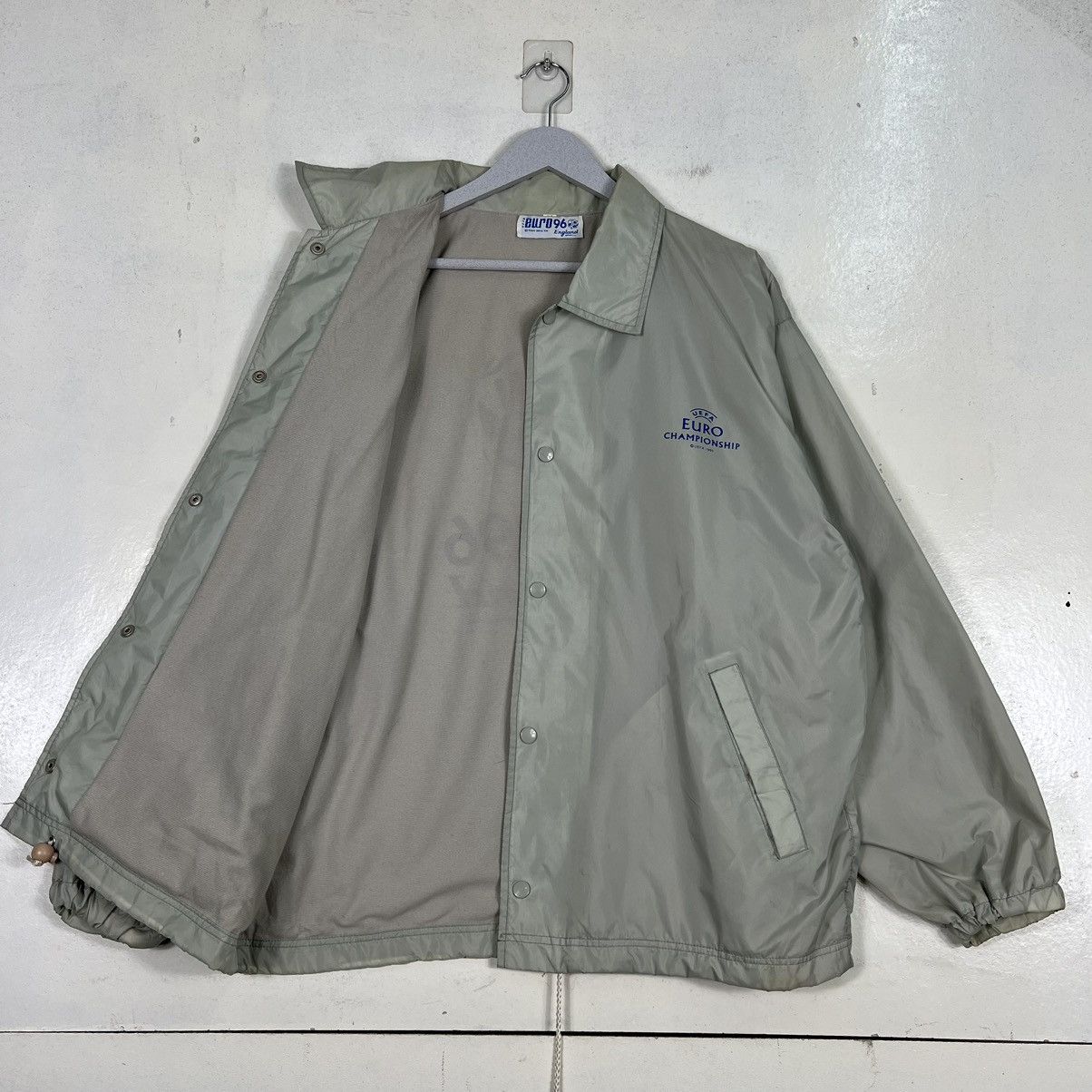 Vintage 🔥 VINTAGE 1996 UEFA EURO ENGLAND COACH JACKET Size US M / EU 48-50 / 2 - 9 Thumbnail