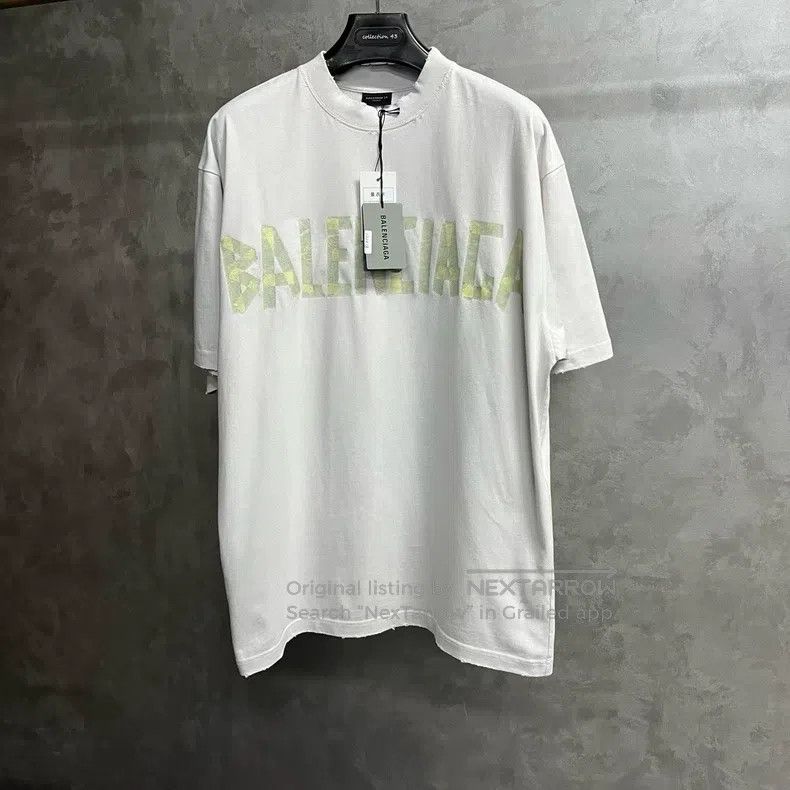 Balenciaga Balenciaga White Letter Graphic Print Short Sleeve Size US M / EU 48-50 / 2 - 1 Thumbnail