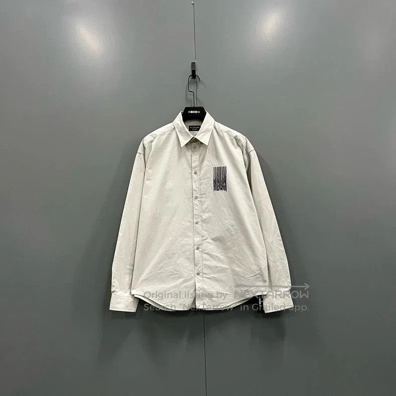 Balenciaga Balenciaga Fringe Print Shirt. Size US S / EU 44-46 / 1 - 1 Thumbnail