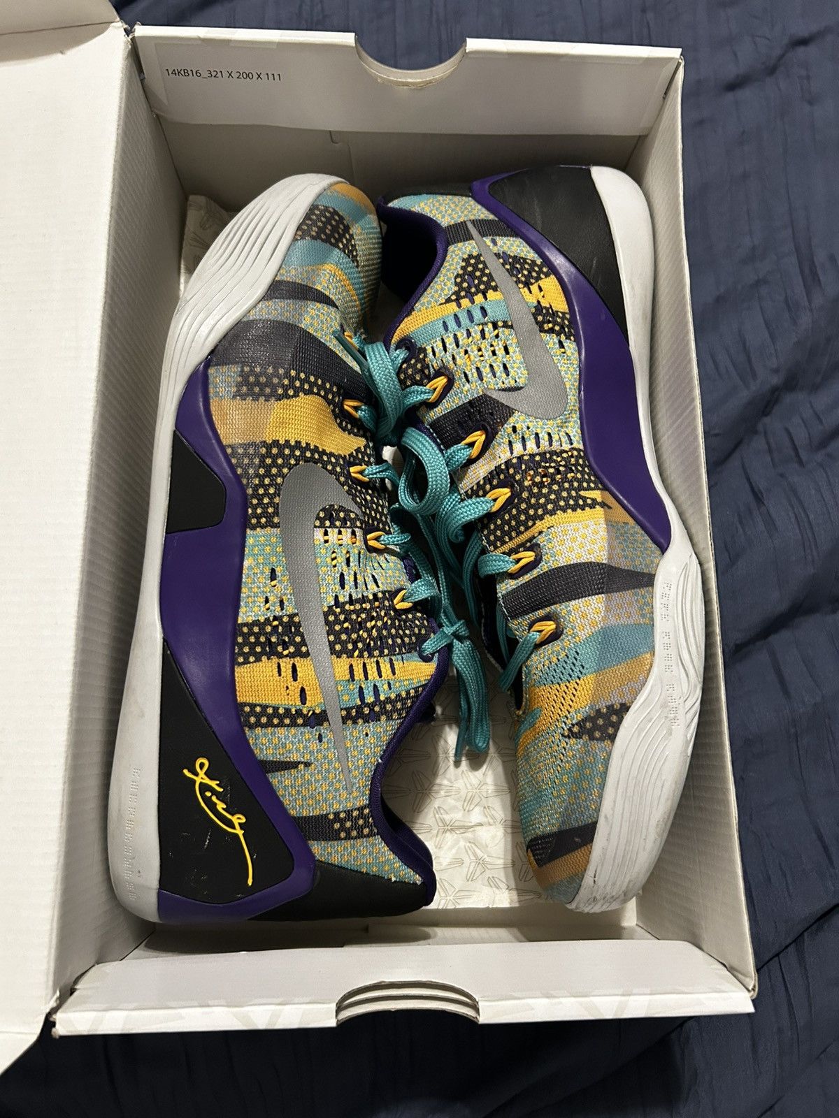 Nike Kobe 9 EM unleashed Size US 10 / EU 43 - 12 Thumbnail