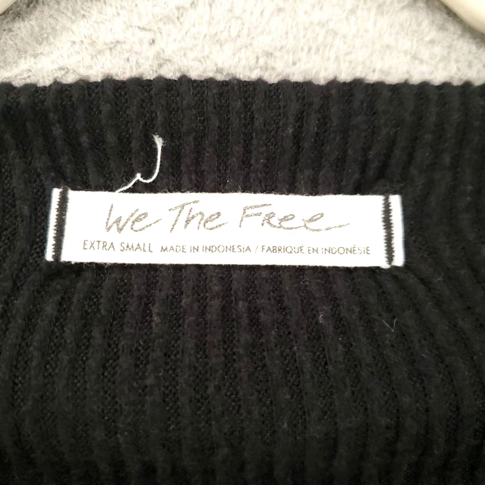 Vintage We The Free Sweater Womens XS Black Oversized Lightweight Fuzzy Stretchy Top Size XS / US 0-2 / IT 36-38 - 6 Thumbnail