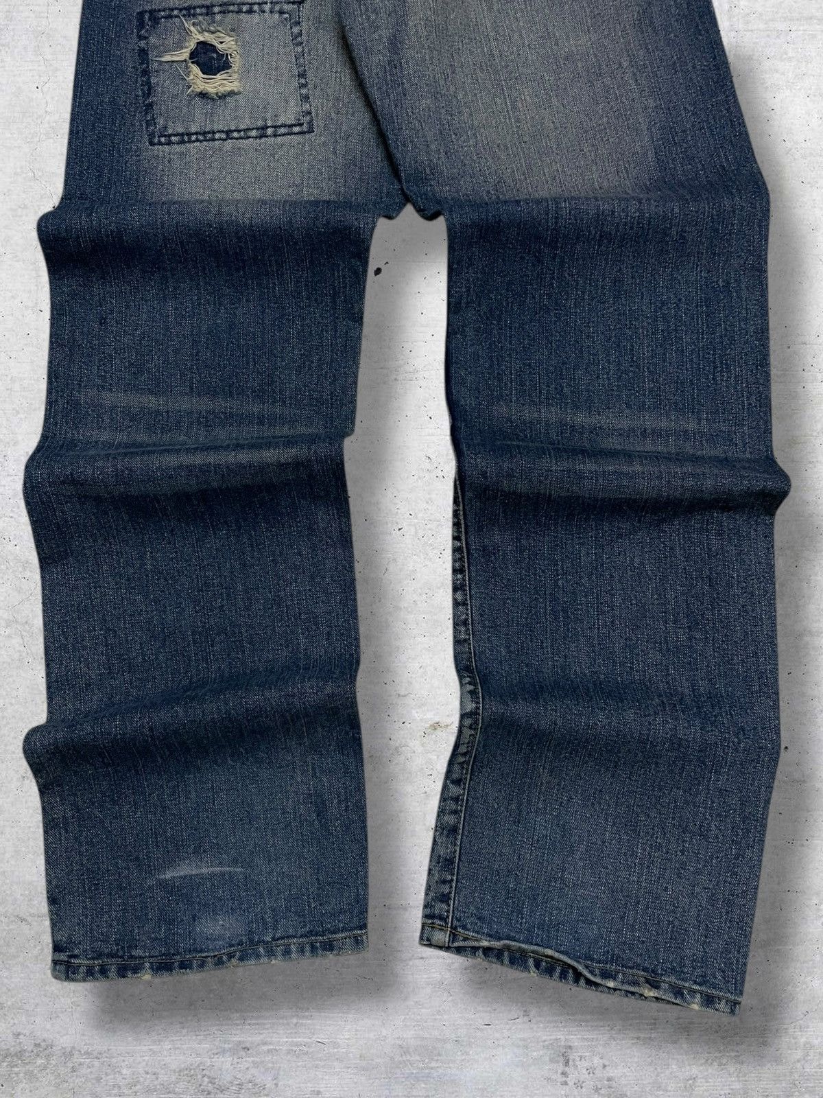 LOWBOX JAPAN LOWBOX DISTRESSED RIPPED PATCHWORK 90S JAPAN DESIGNER Size US 29 - 9 Thumbnail