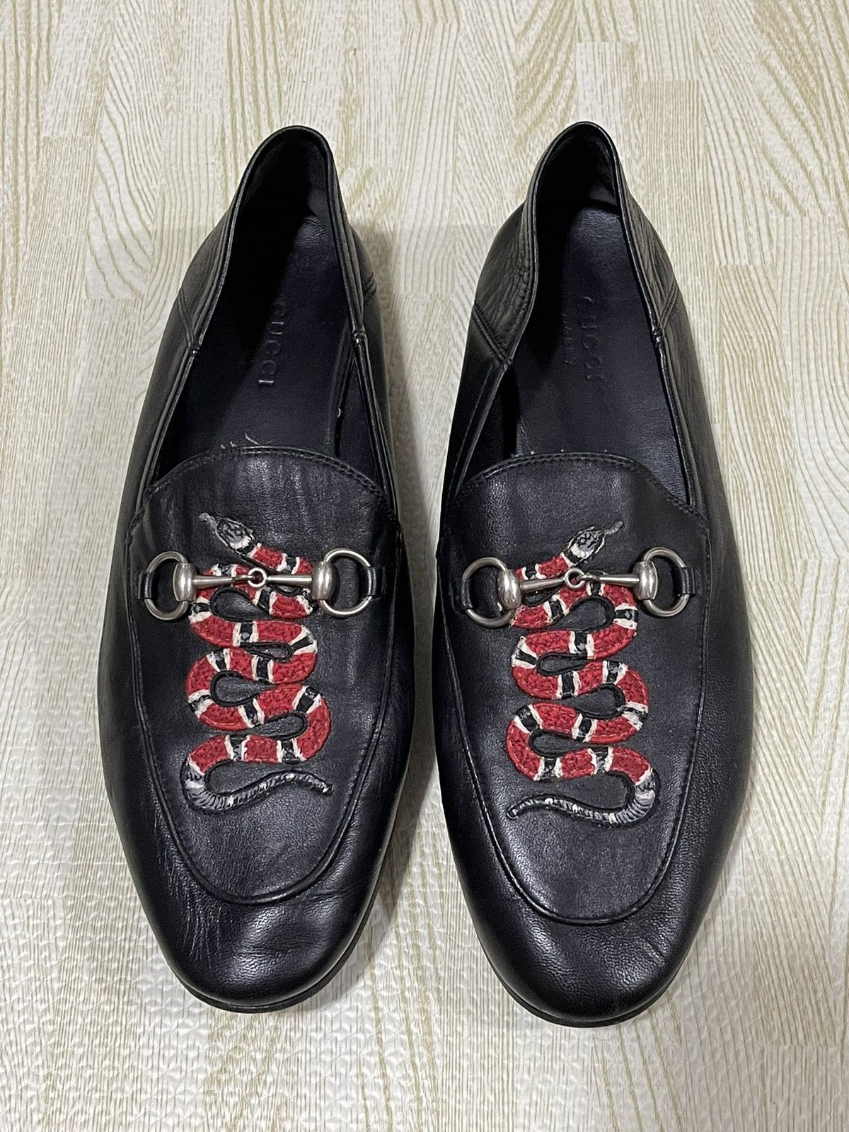 Gucci gucci kingsnake loafer Size US 8.5 / IT 38.5 - 2 Thumbnail