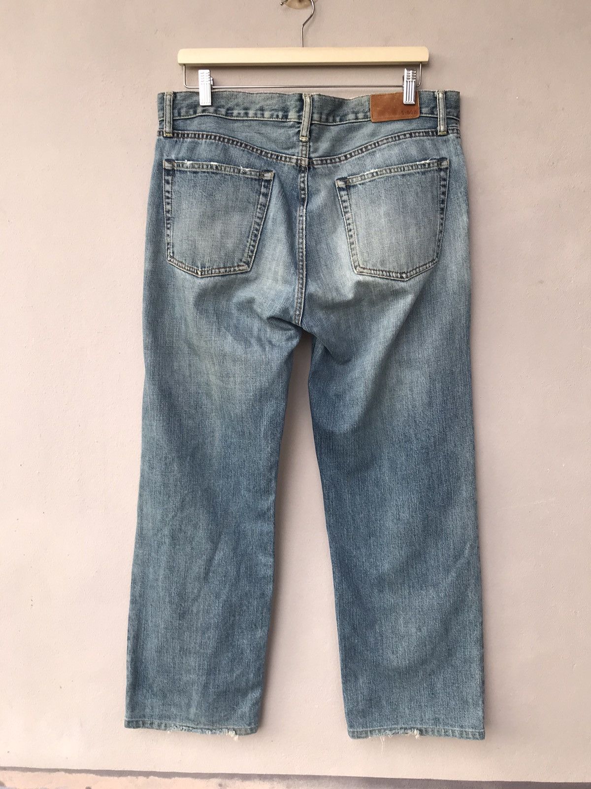 Uniqlo Uniqlo Distressed Denim Size US 35 - 9 Thumbnail