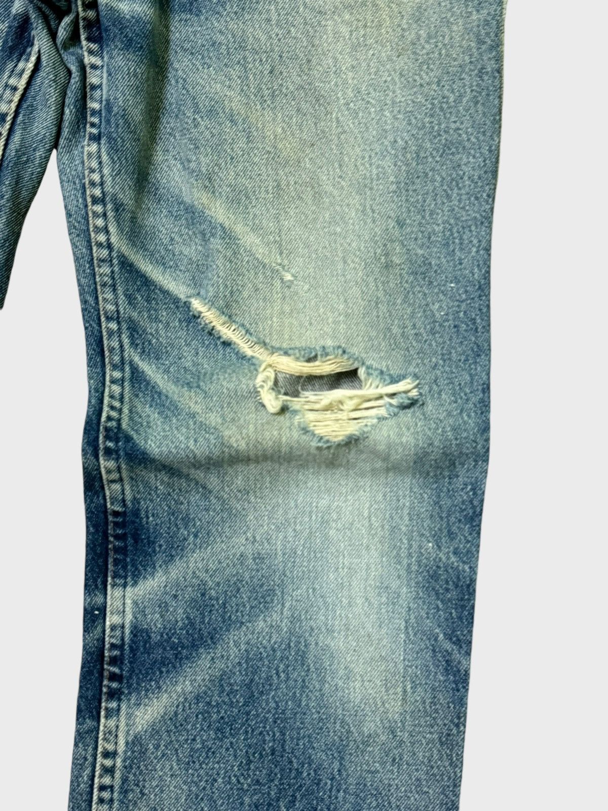 Levi's × Vintage Vintage Levi's 518 Distressed Stone Muddy Wash Denim Size US 31 - 9 Thumbnail