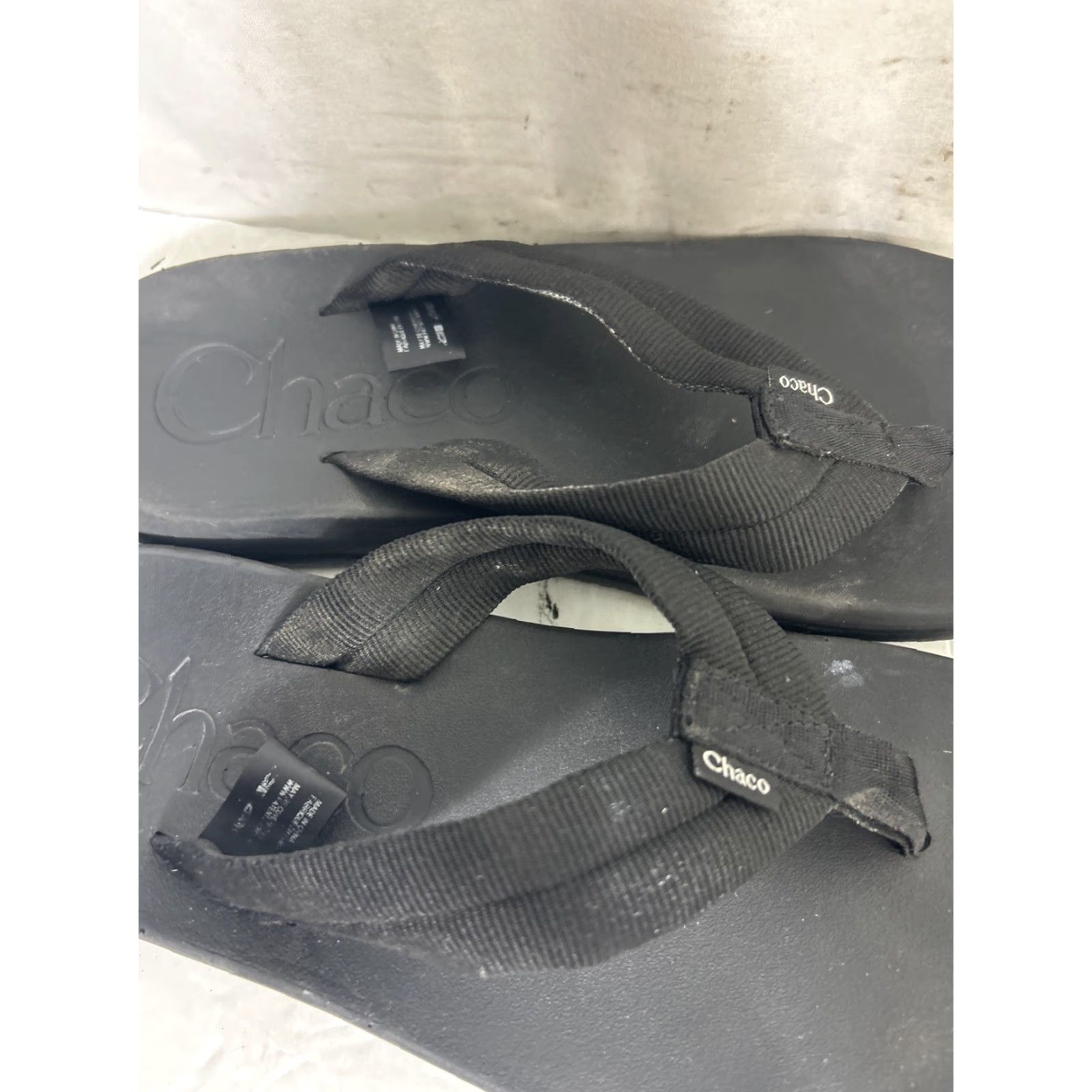 Chaco Chaco Womens Flip Flop Sandal Black 7 Thong Shoes Size US 7 / IT 37 - 4 Thumbnail