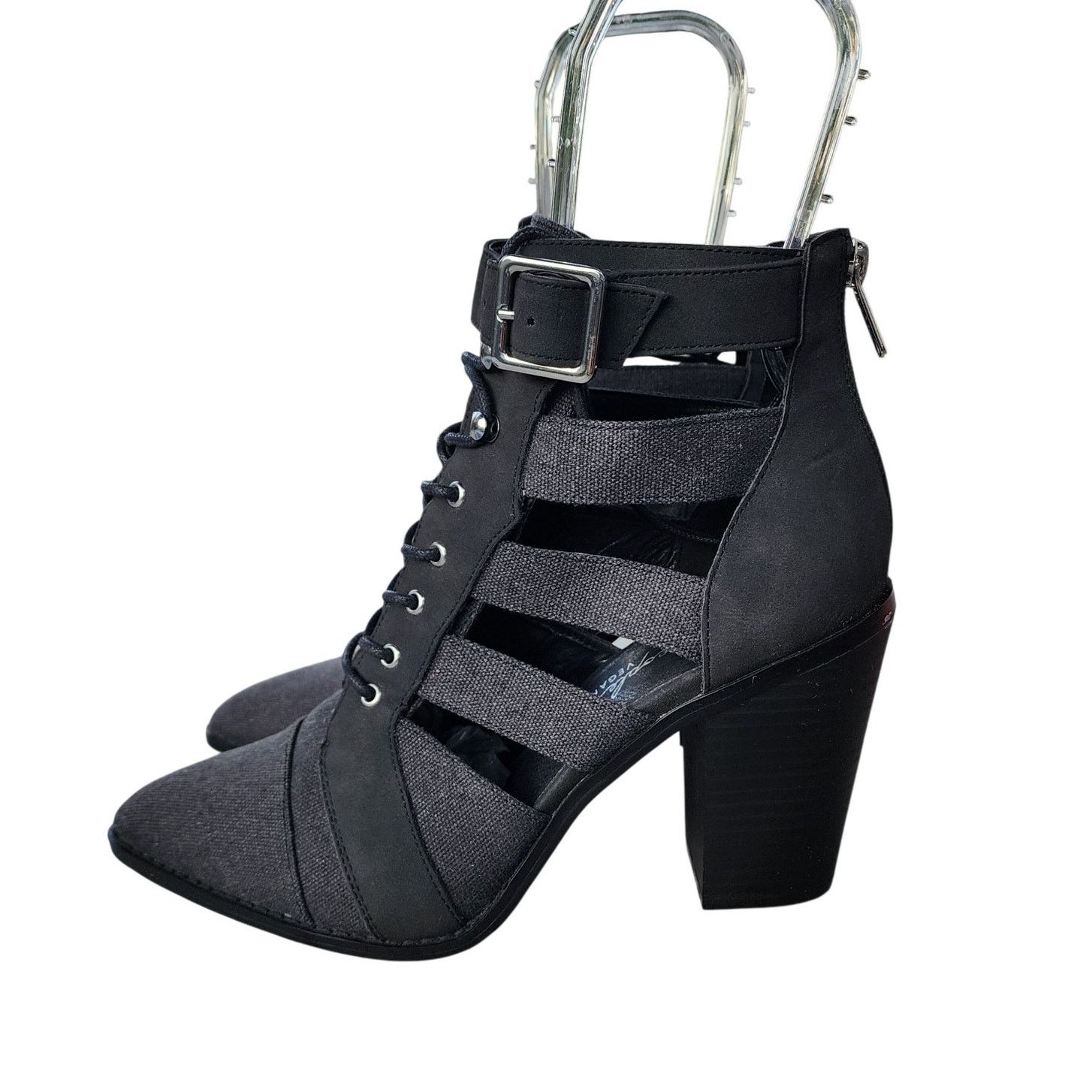 Free People Free People Cameilla Cut Out Ankle Boots 40 Size US 9.5 / IT 39.5 - 11 Thumbnail
