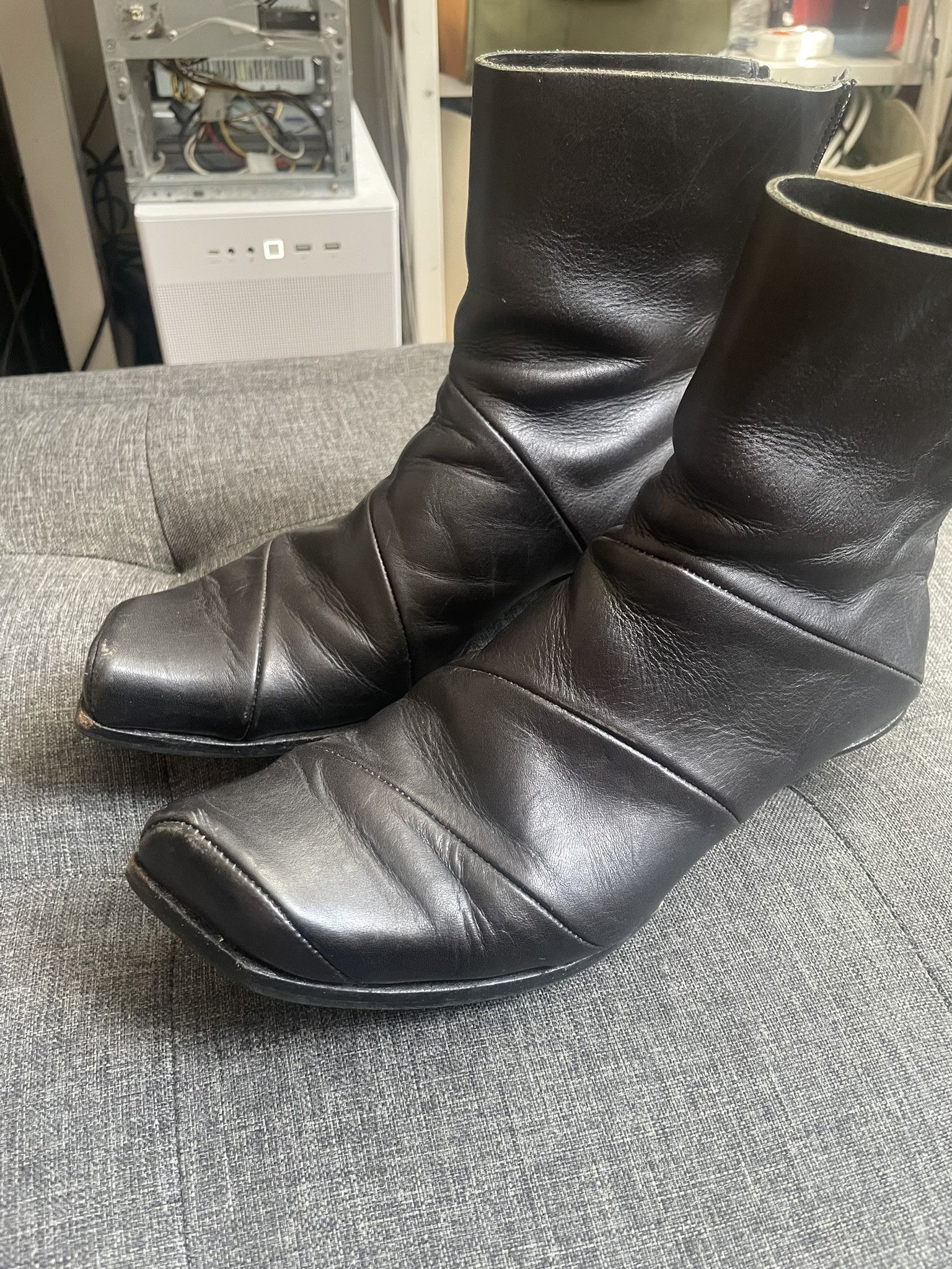 CYDWOQ Spiral Leather Boots Size US 7 / IT 37 - 10 Thumbnail
