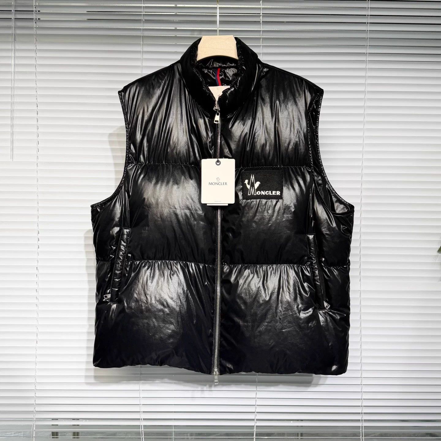 Moncler Moncler 7 Banker Vest Black Down Gilet Embroidered Logo Size US XL / EU 56 / 4 - 1 Thumbnail