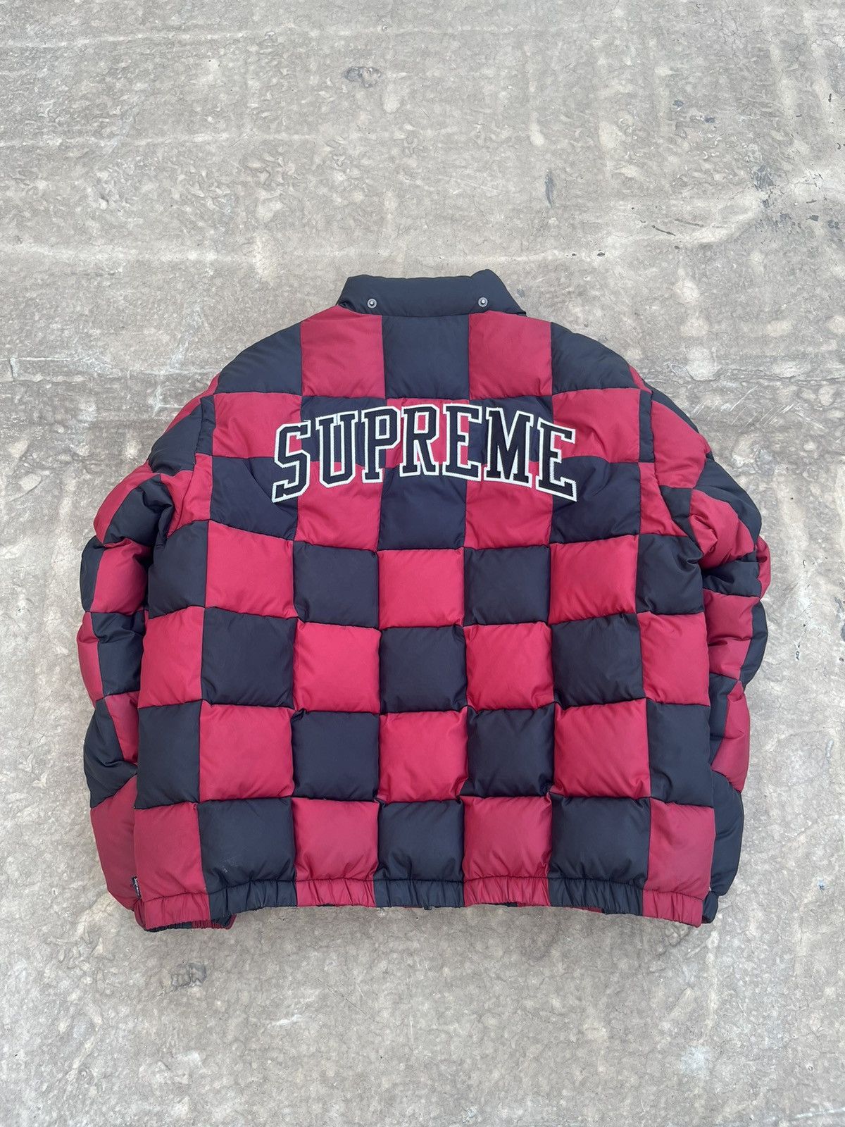 Supreme Supreme checkered puffer jacket Size US M / EU 48-50 / 2 - 4 Thumbnail