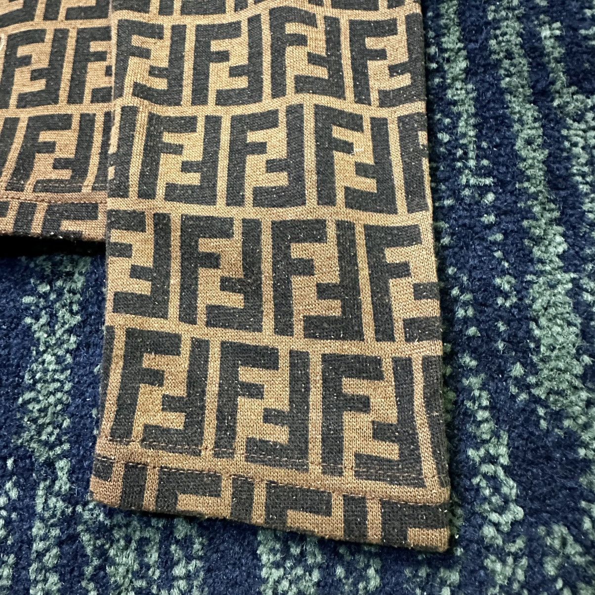 Fendi Vintage Fendi Monogram Tshirt Size S / US 4 / IT 40 - 7 Thumbnail