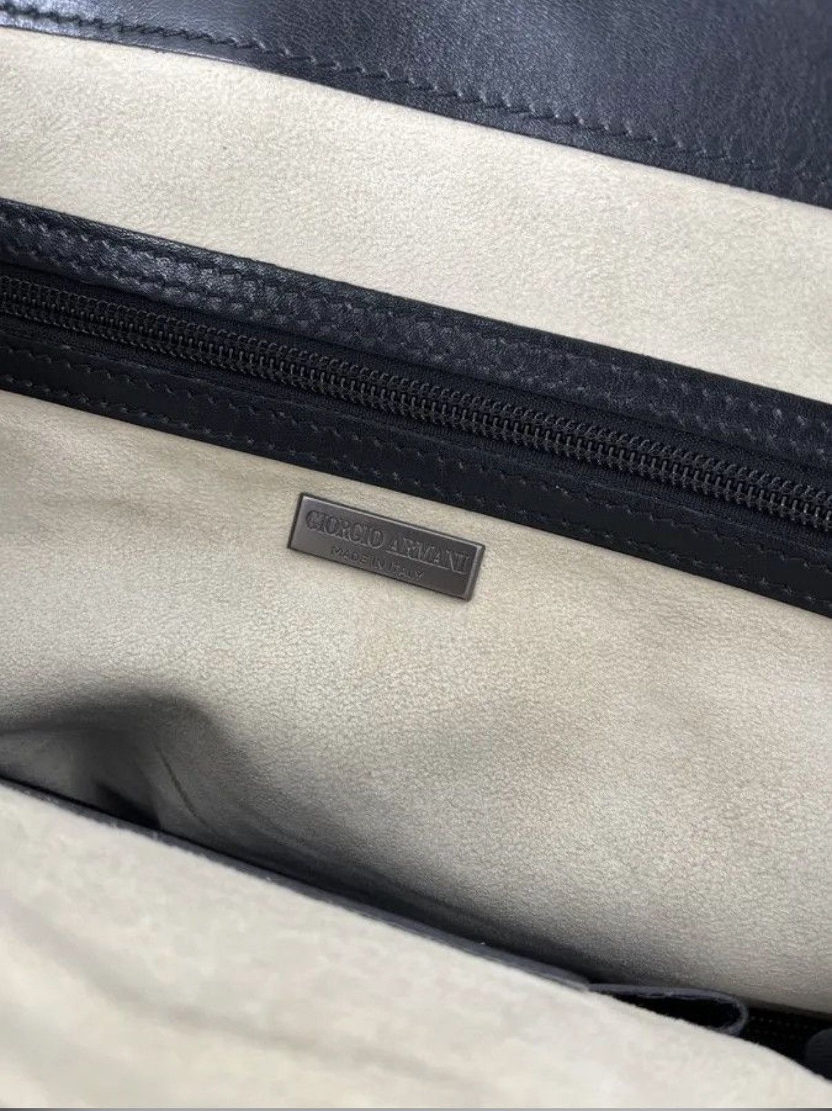 Giorgio Armani Black Leather Shoulder Bag - oversized Size ONE SIZE - 5 Thumbnail