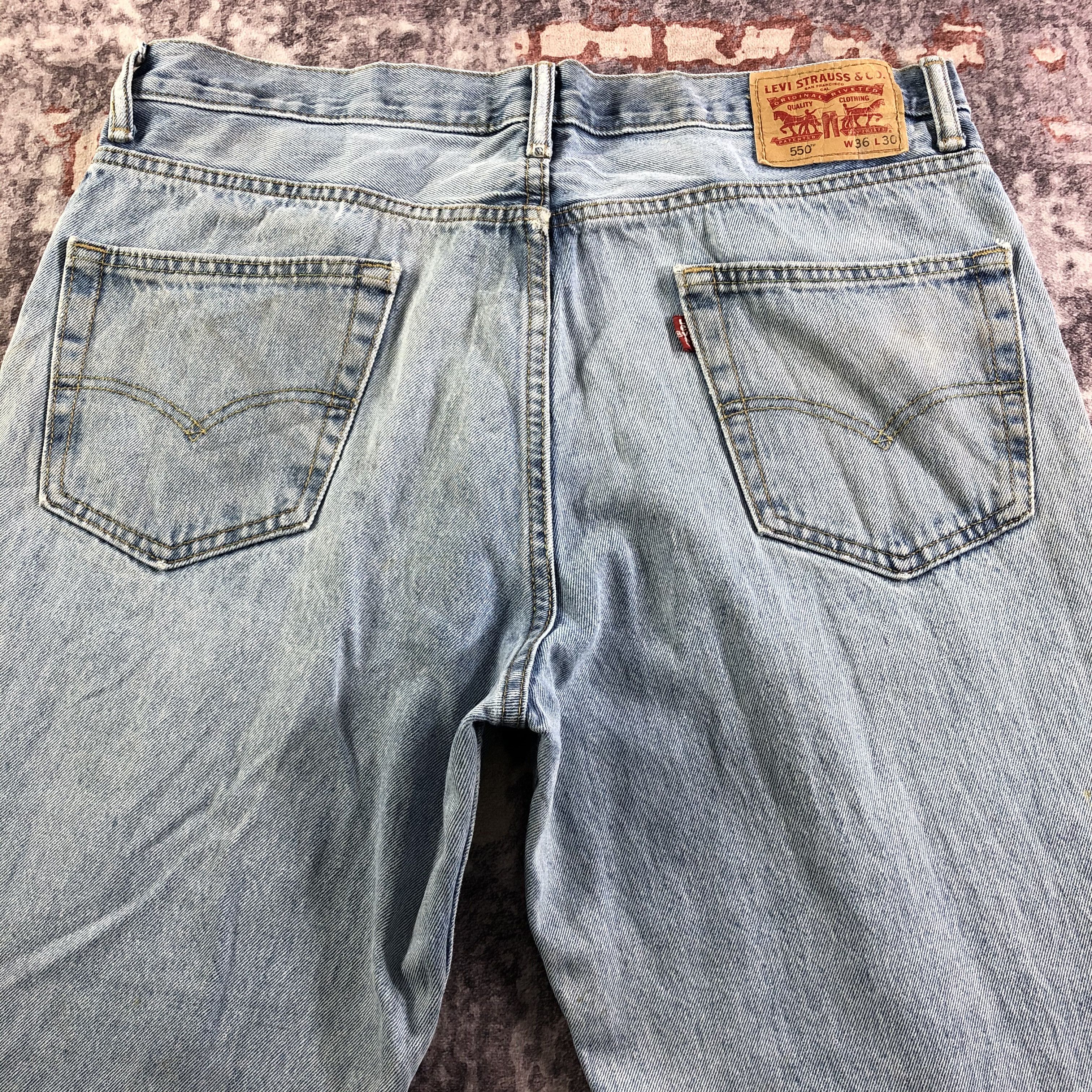 Levi's Vintage Light Wash Levis 550 Jeans-JM3385 Size US 37 - 4 Thumbnail