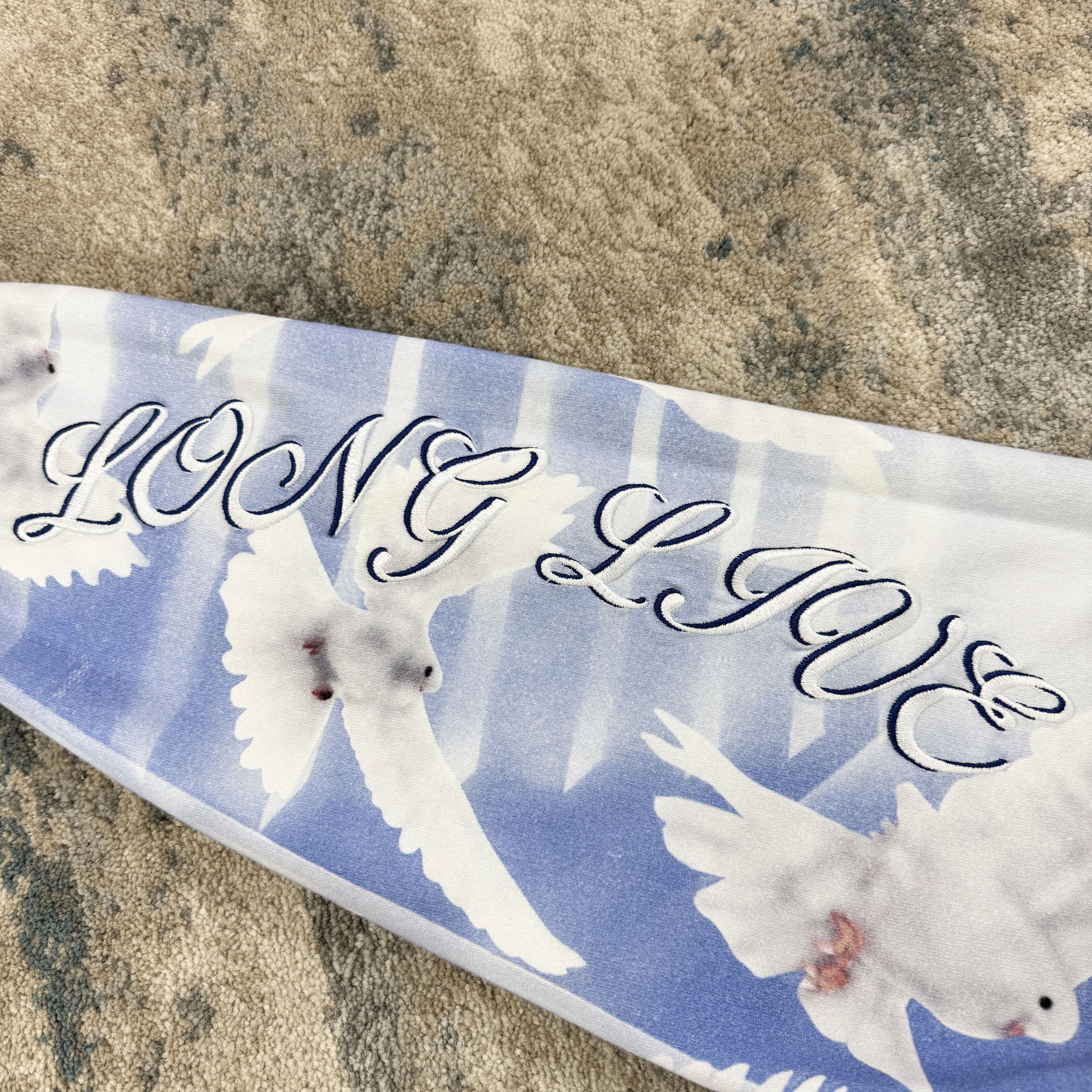 Supreme Supreme Doves Hooded Sweatshirt In Blue & White RRP £500 Size US M / EU 48-50 / 2 - 5 Thumbnail