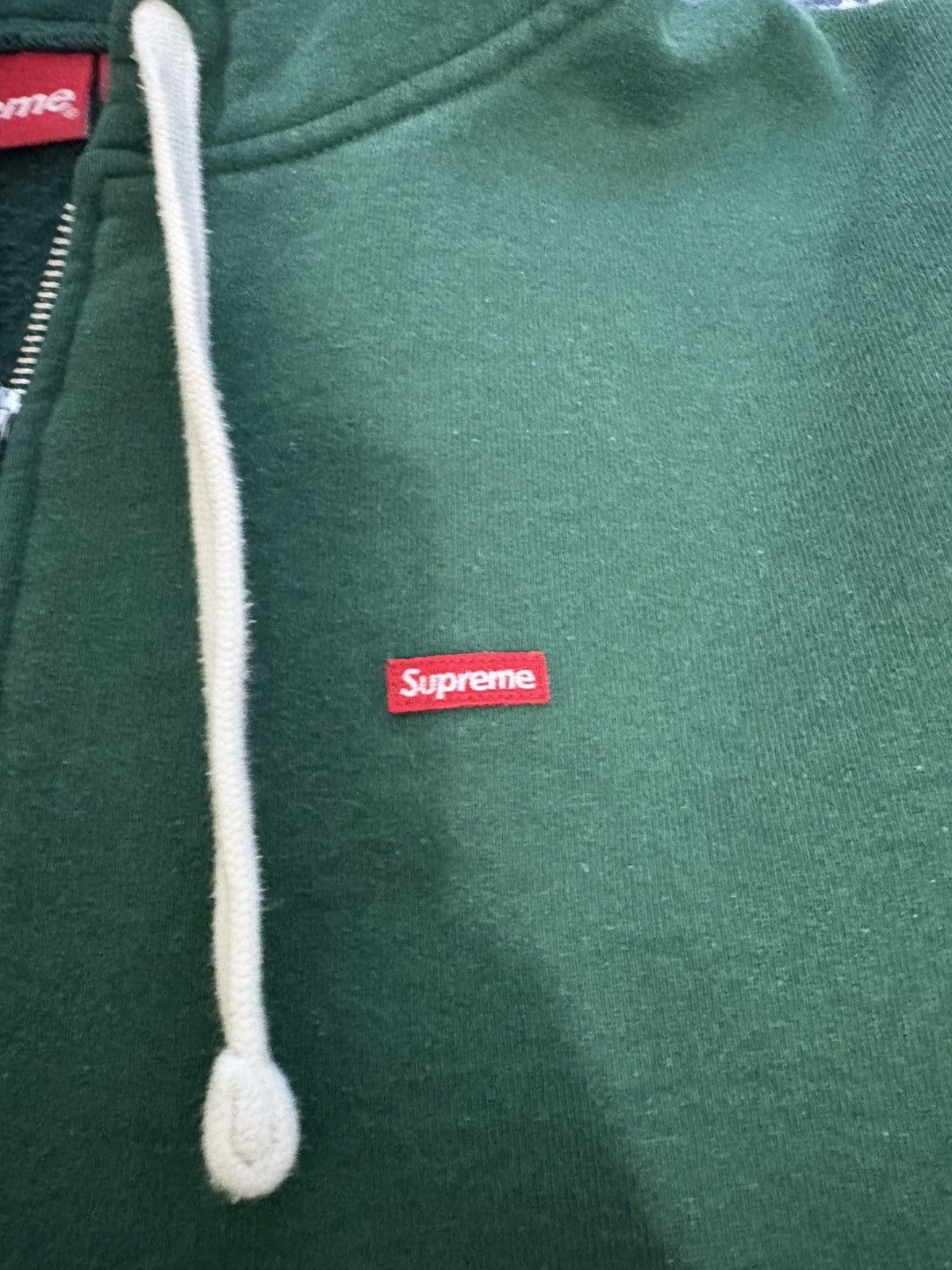 Supreme Supreme 2022 winter release dark green zip up small box logo Size US M / EU 48-50 / 2 - 8 Thumbnail