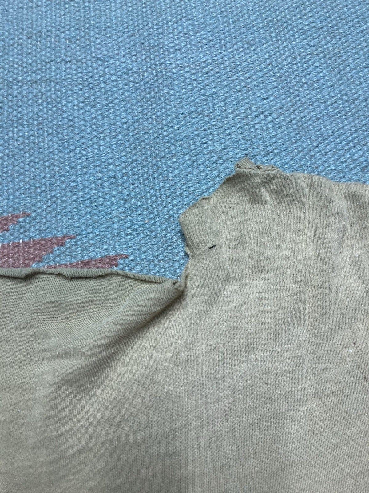 Urban Outfitters Urban outfitters pocket t shirt paint distressed splatter M Size US M / EU 48-50 / 2 - 15 Thumbnail