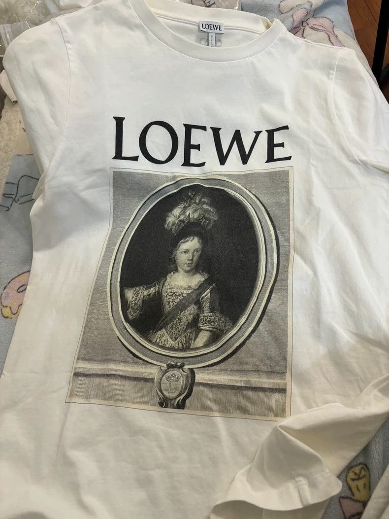 Loewe LOEWE Short Sleeve T-Shirts Size XS / US 0-2 / IT 36-38 - 1 Thumbnail