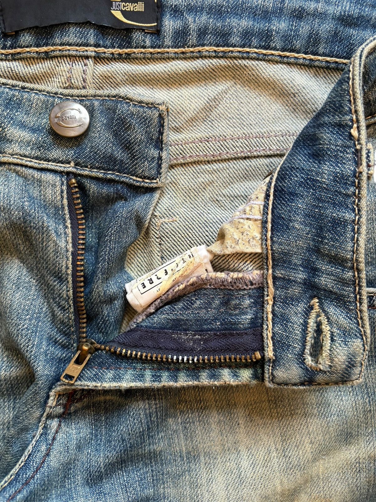 Just Cavalli Vintage Just Cavalli Mud Wash Embellished Distressed Jeans Size 30" / US 8 / IT 44 - 9 Thumbnail