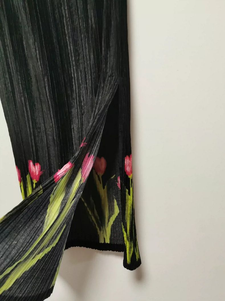 Issey Miyake Issey Miyake size:3 Rare vintage tulip skirt from the main Size 22" - 3 Thumbnail