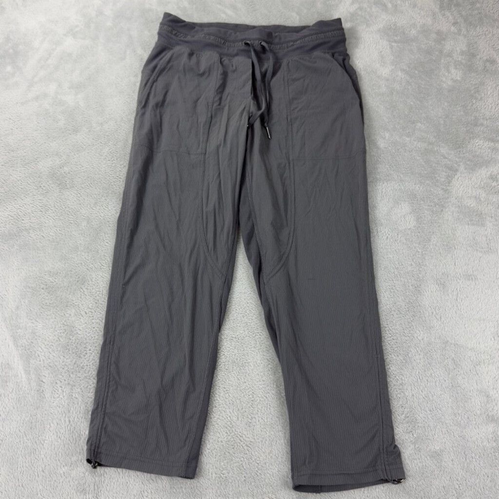 Lululemon Lululemon Women’s Size 8 Dance Studio Crop 25” Size 30" / US 8 / IT 44 - 1 Thumbnail
