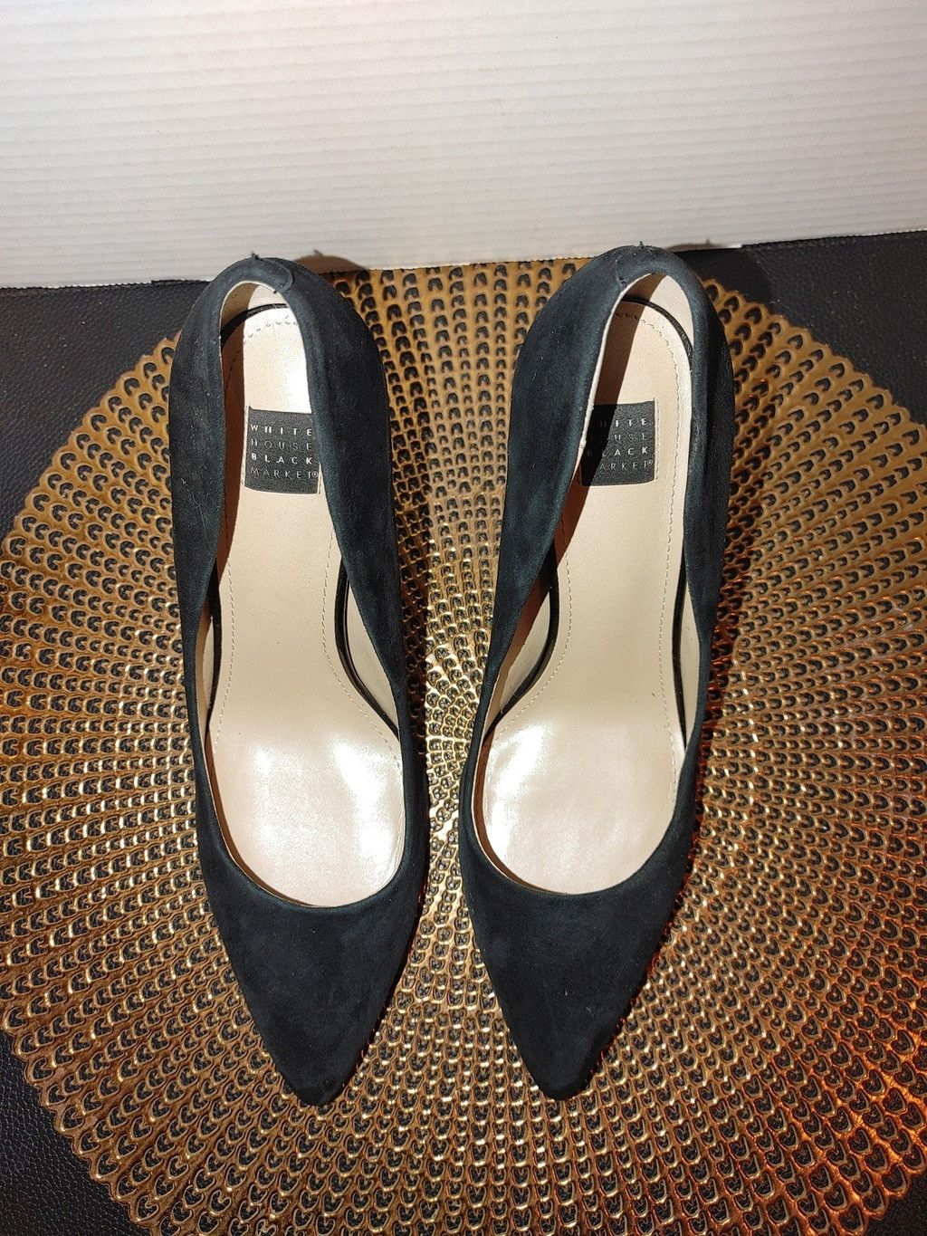 White House Black Market White House Black Market Hope Suede Heels Size 8.5M Size US 8.5 / IT 38.5 - 3 Thumbnail