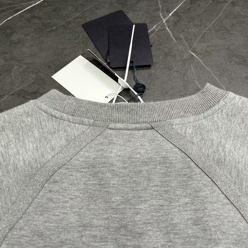 Louis Vuitton New Louis Vuitton Gray Logo Long Sleeve Sweatshirt-2506 Size US L / EU 52-54 / 3 - 4 Thumbnail
